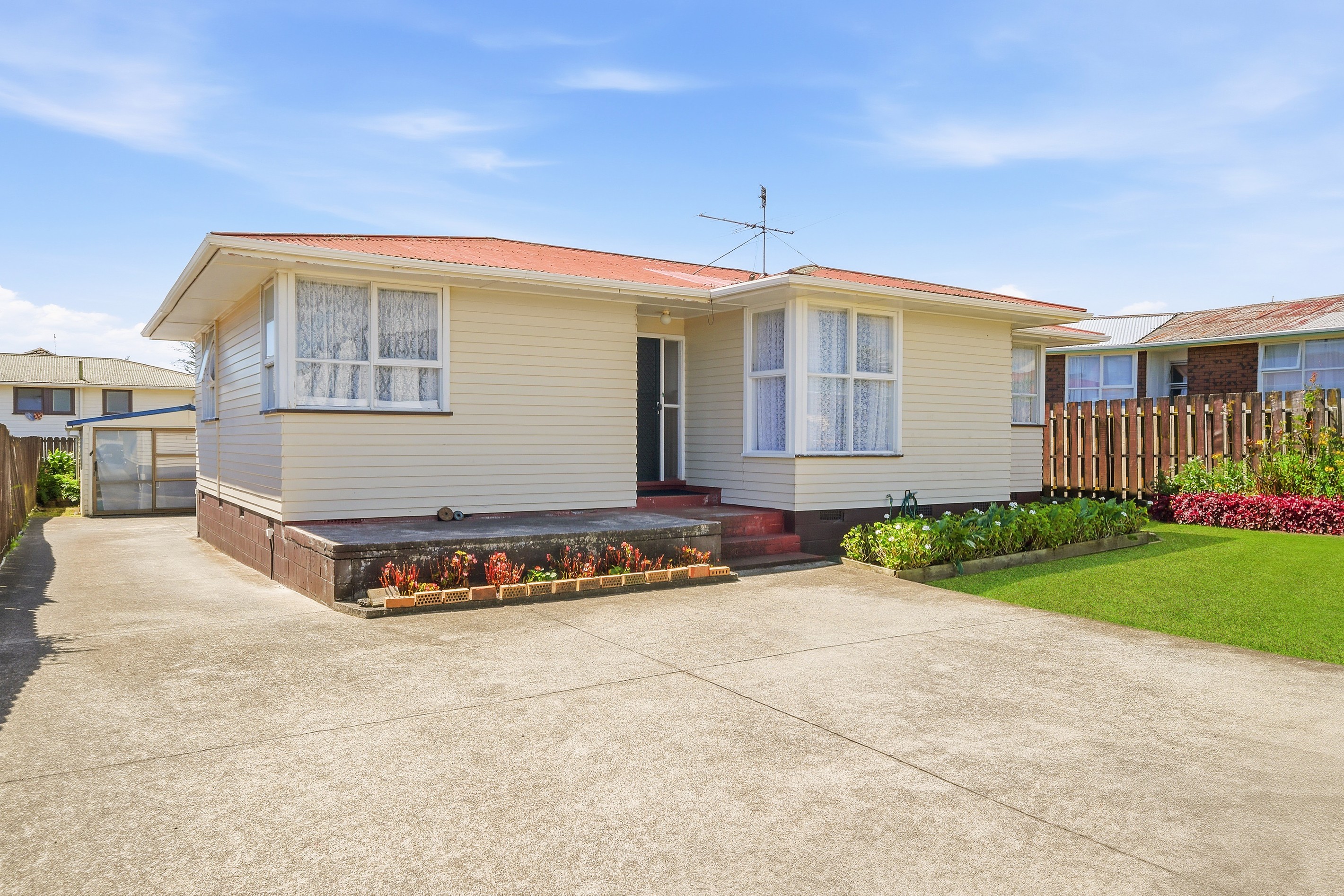 52 Friesian Drive, Mangere, Manukau City