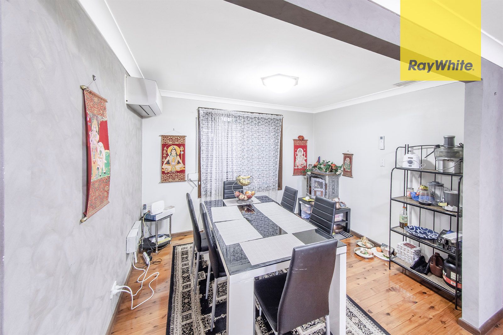 65 Wyangala Crescent — photo 3 of 16
