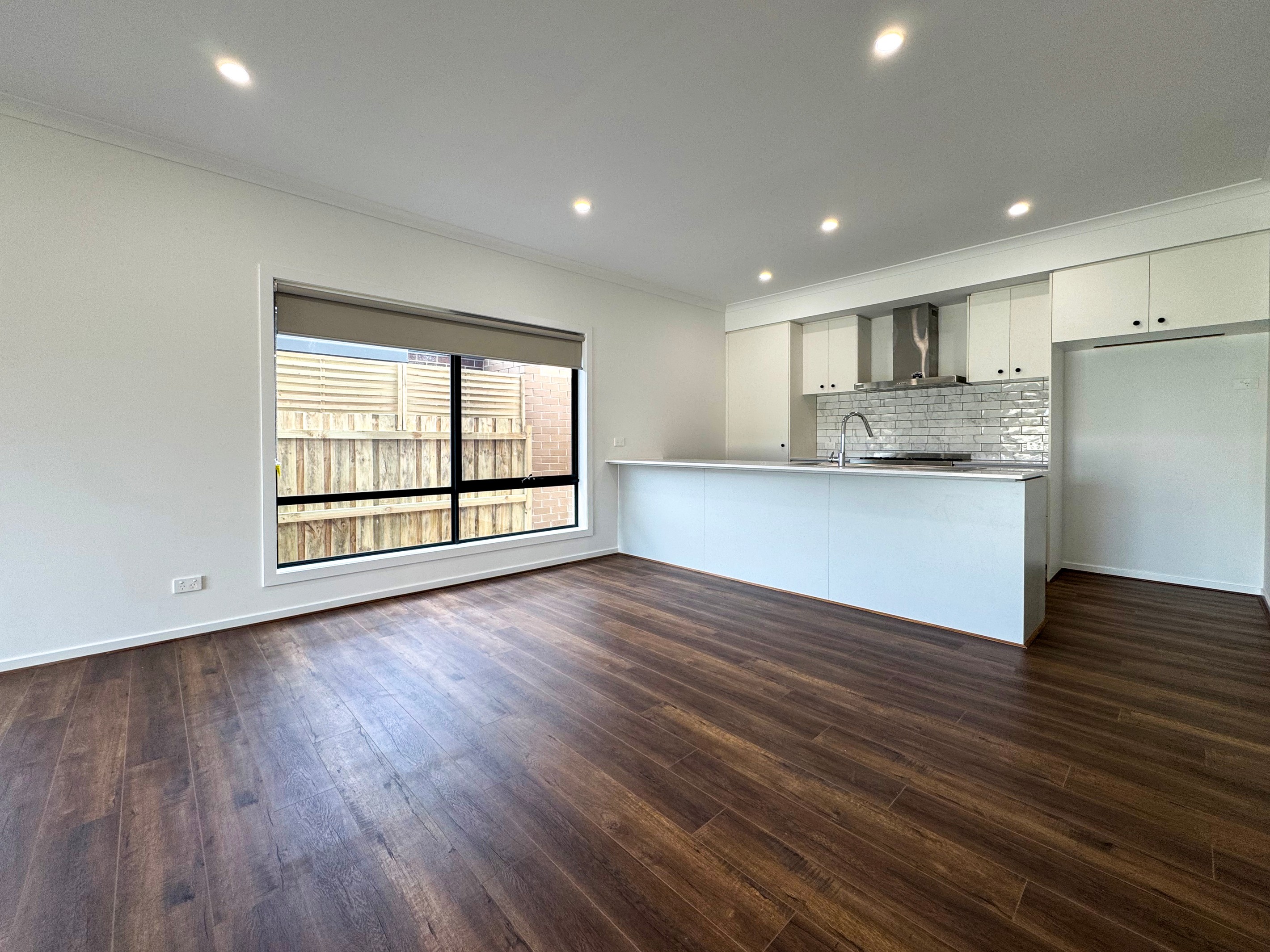 2/113 St Vigeons Road, Reservoir, VIC 3073