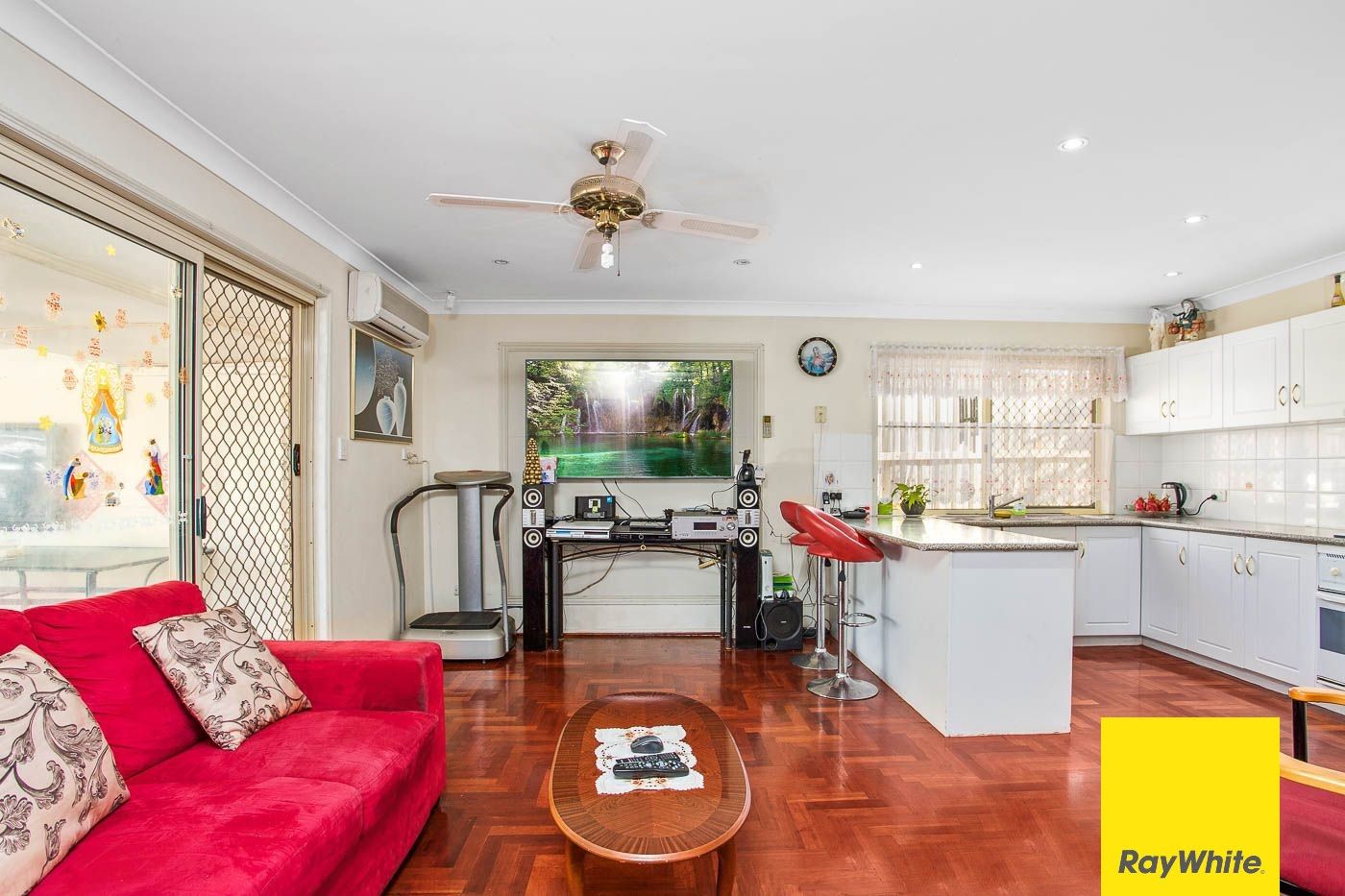 22 Lyrebird Street, Loganlea, QLD 4131