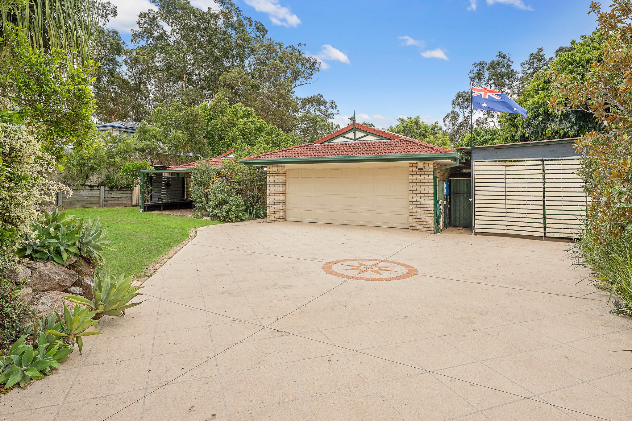3 Ken Duncombe Drive, Cashmere, QLD 4500