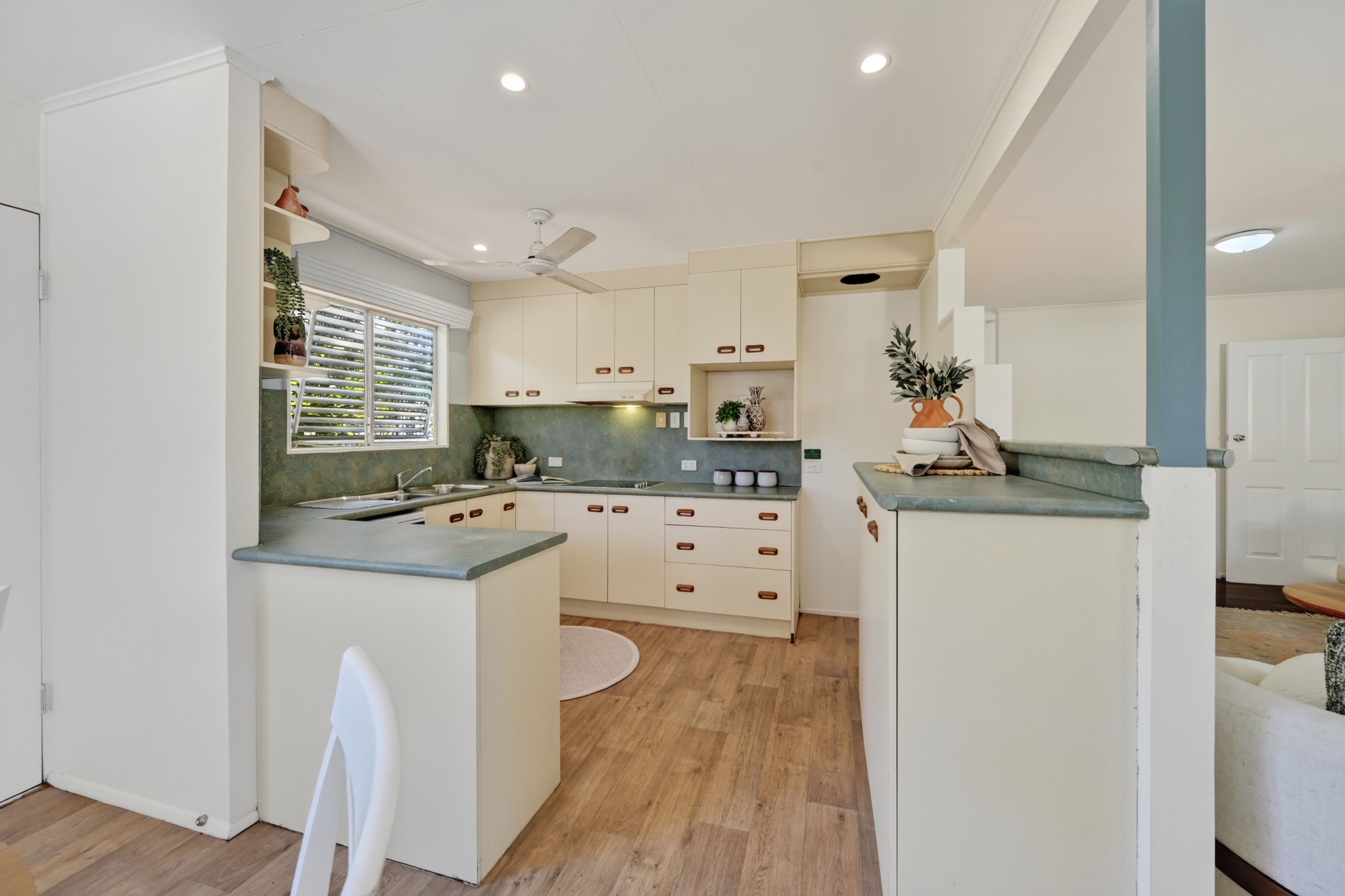 95 Curie Street — photo 6 of 22