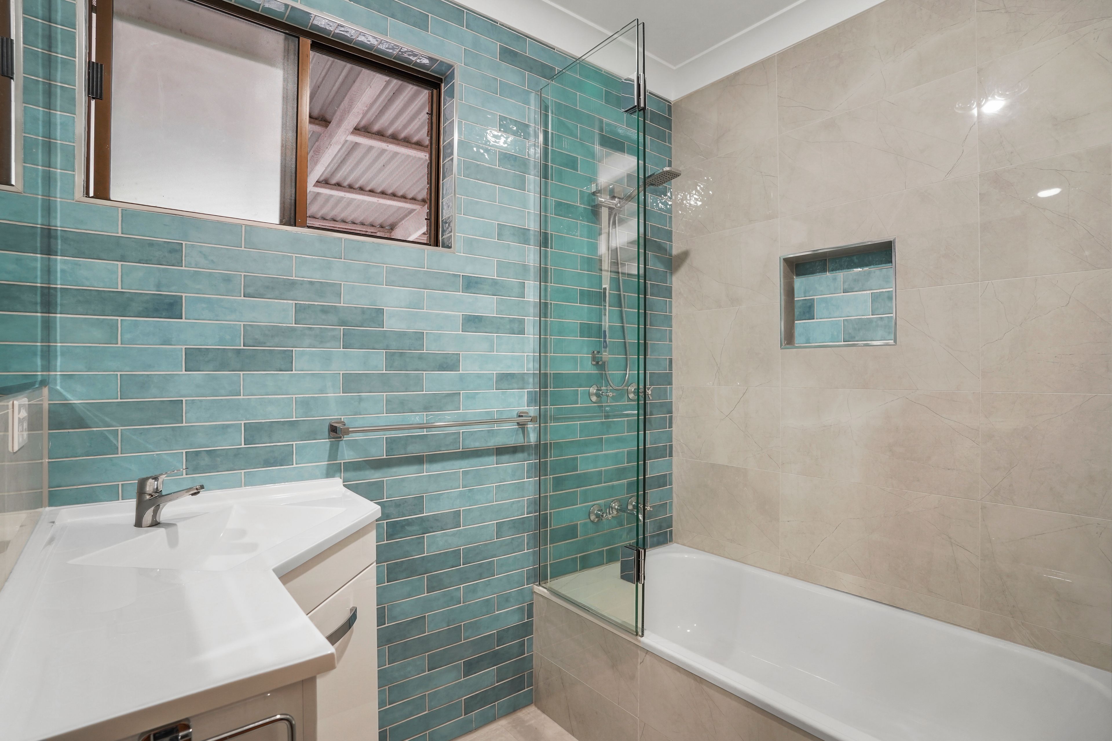 2741 Forest Hill Fernvale Road — photo 14 of 27