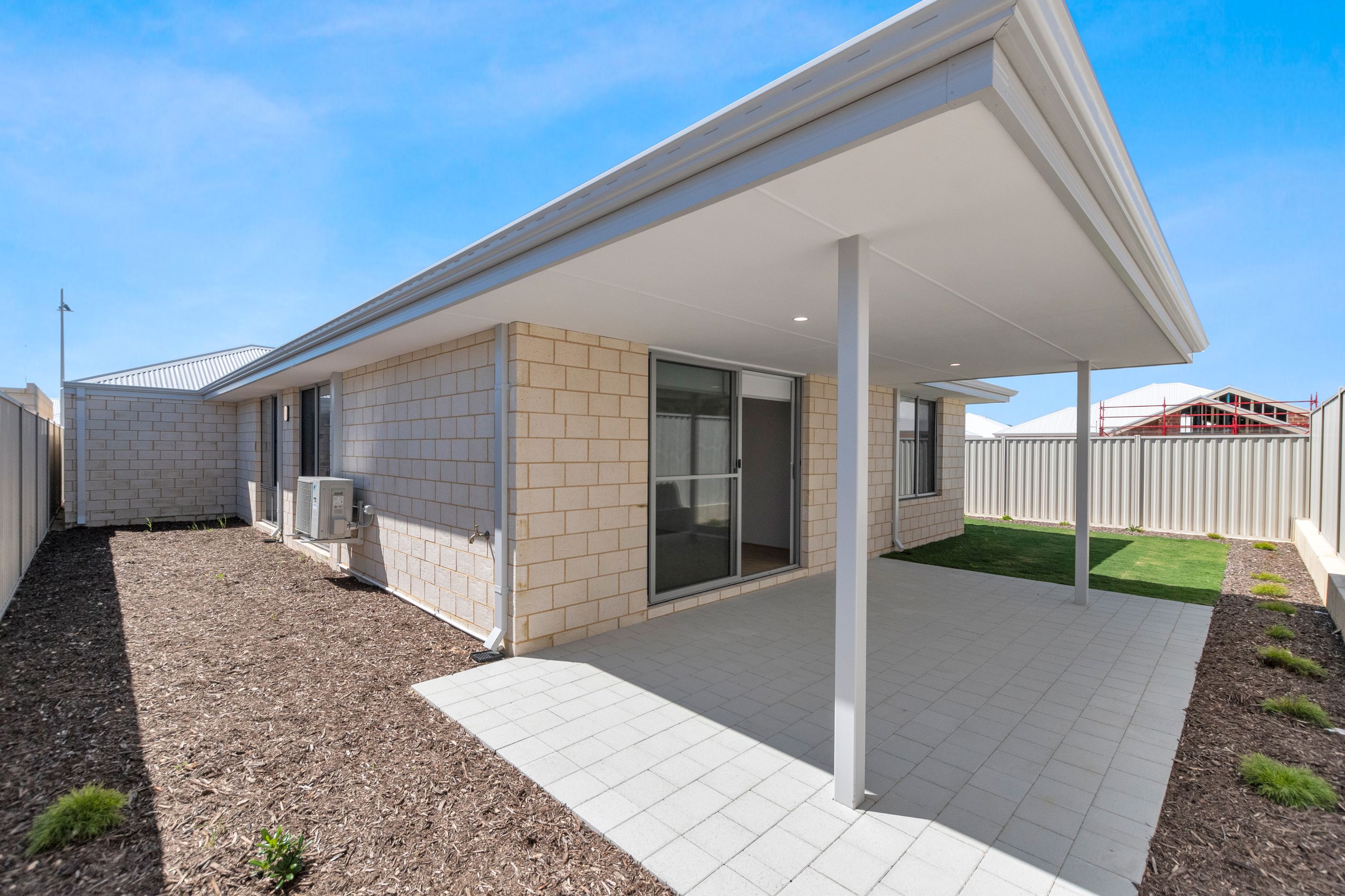 1 Akuna Way — photo 15 of 16