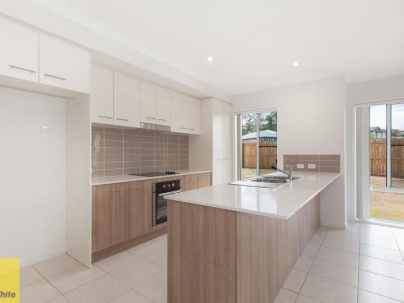 2 Dawson Place, Brassall, QLD 4305