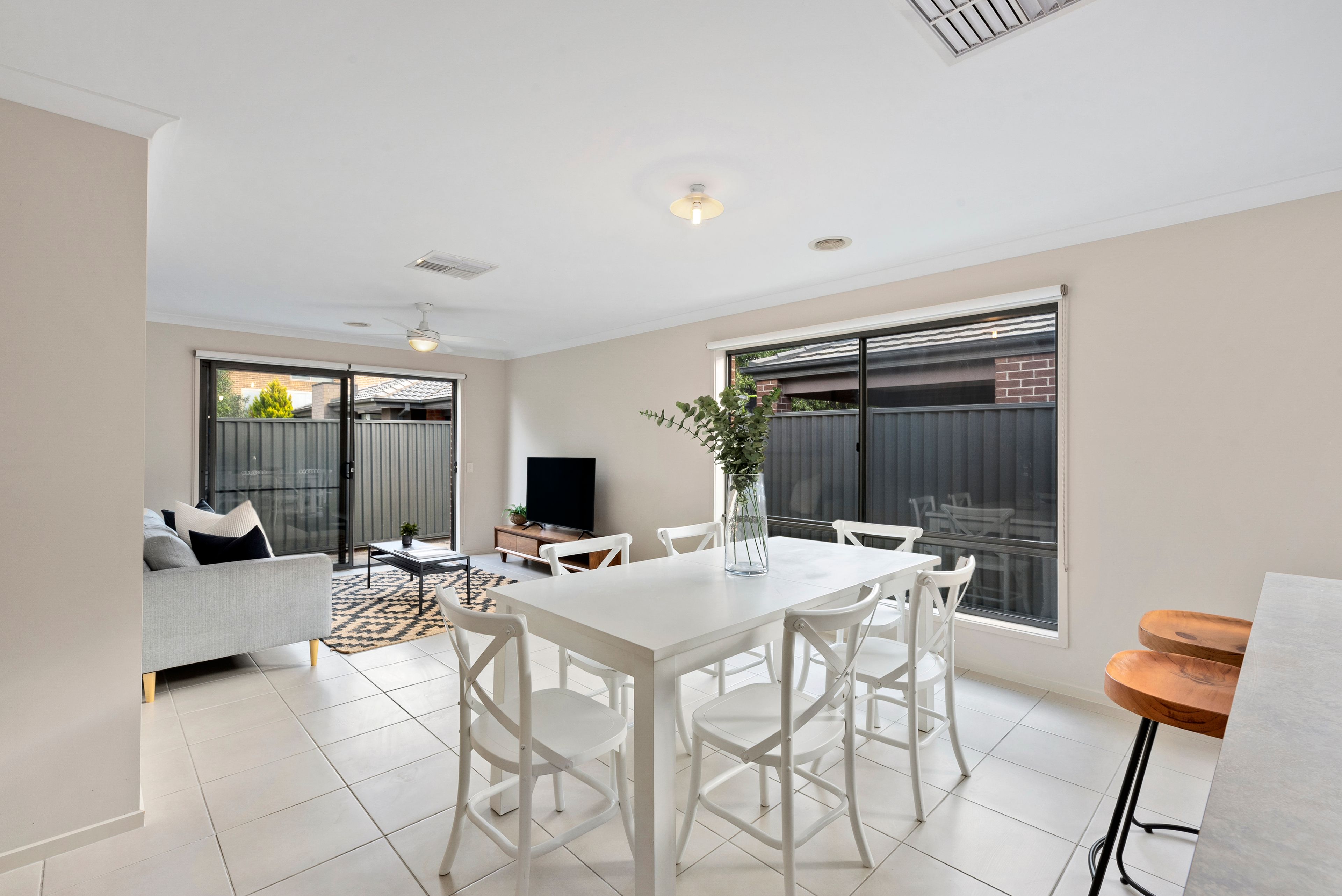 36-38 Lapwing Drive — photo 5 of 20