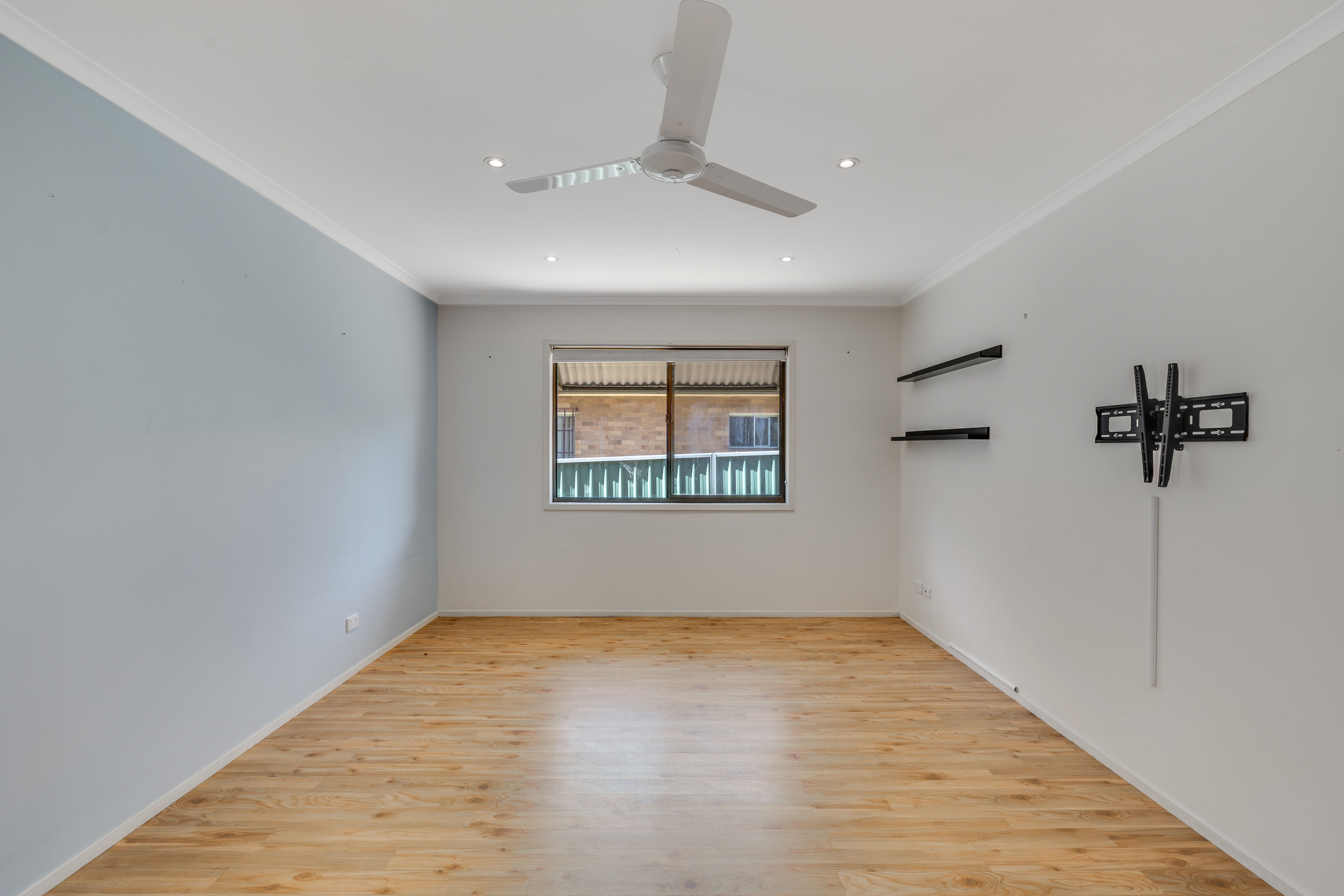 277B James Street — photo 5 of 10