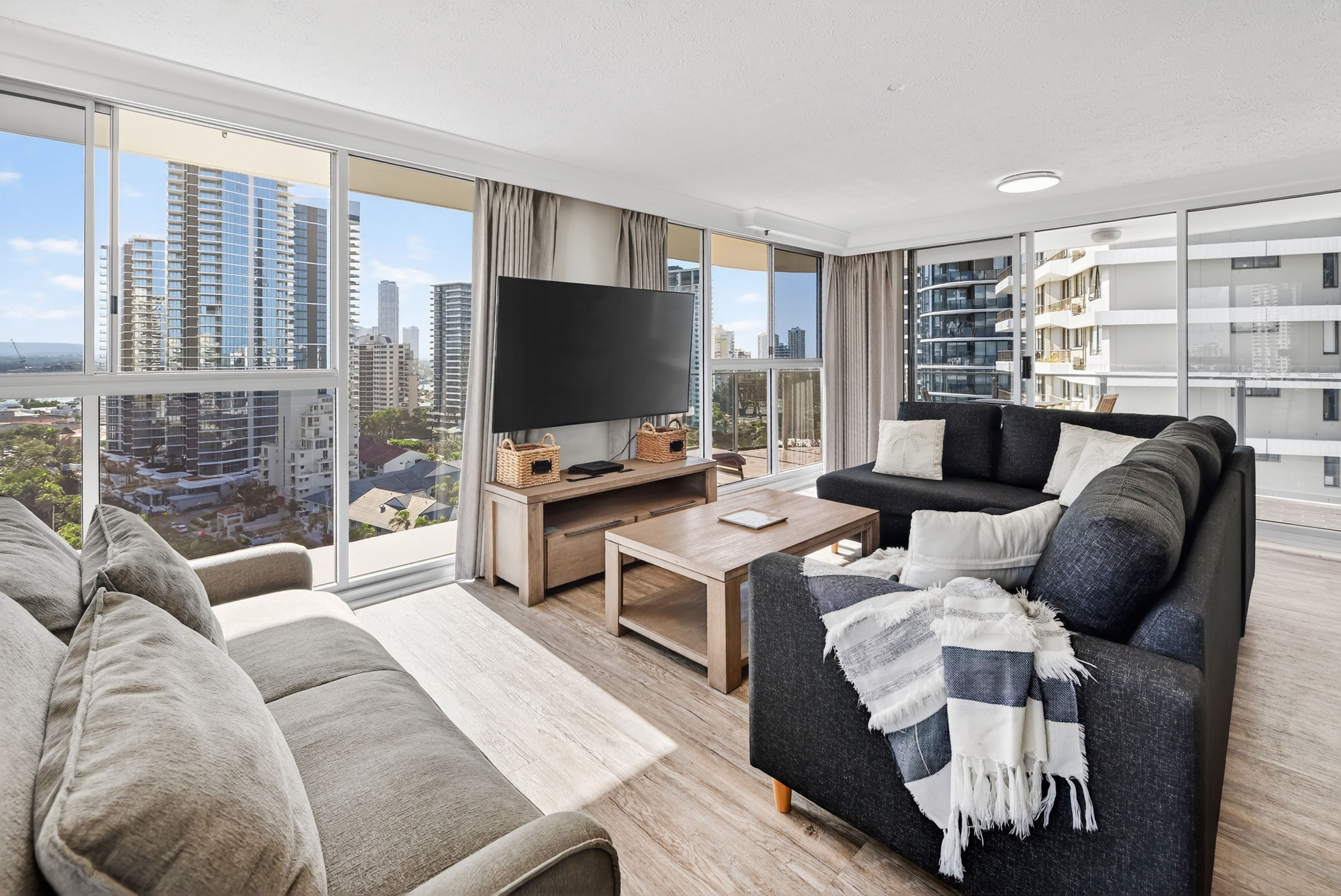 15D/3540 Main Beach Parade, Main Beach, QLD 4217
