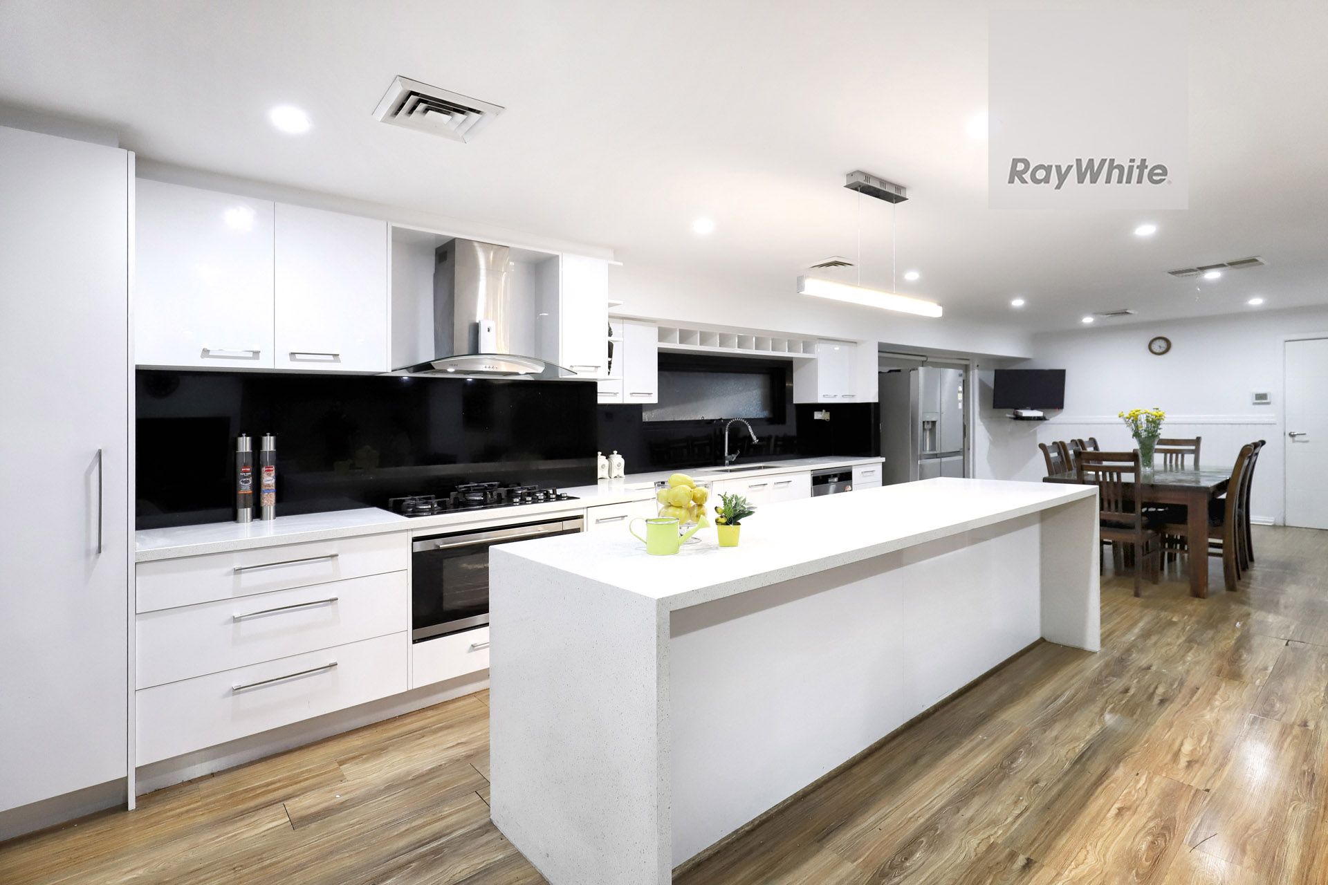 15 Lancaster Court, Greenvale, VIC 3059
