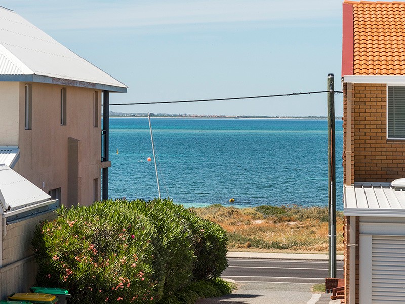 12/186 Arcadia Drive, Shoalwater, WA 6169