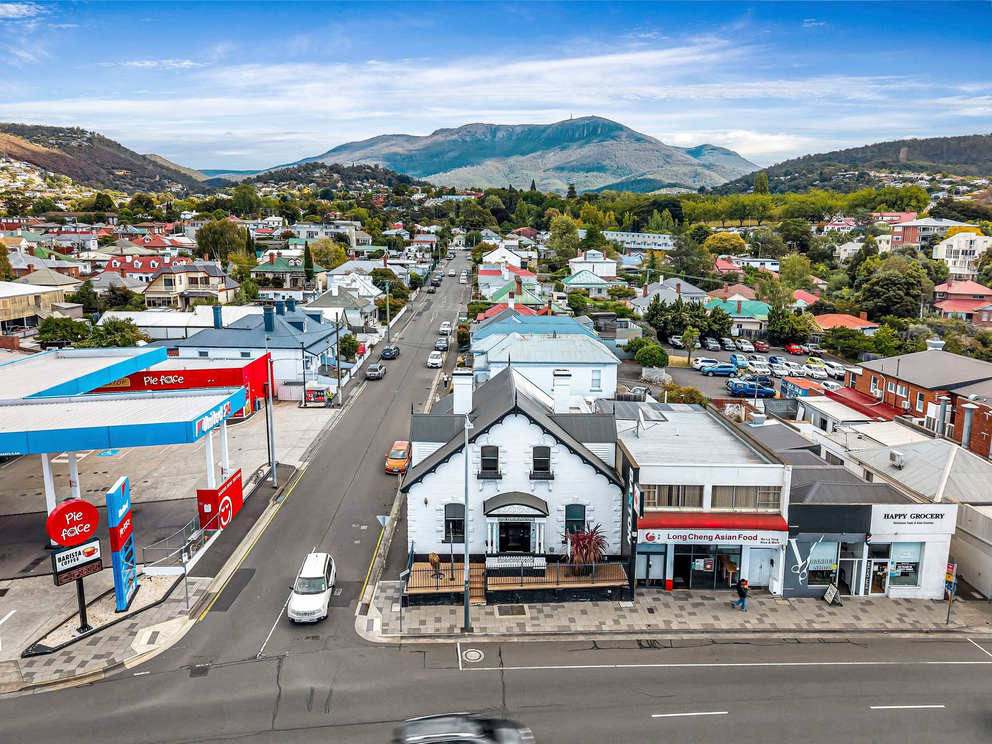 147 Sandy Bay Road, Sandy Bay, TAS 7005