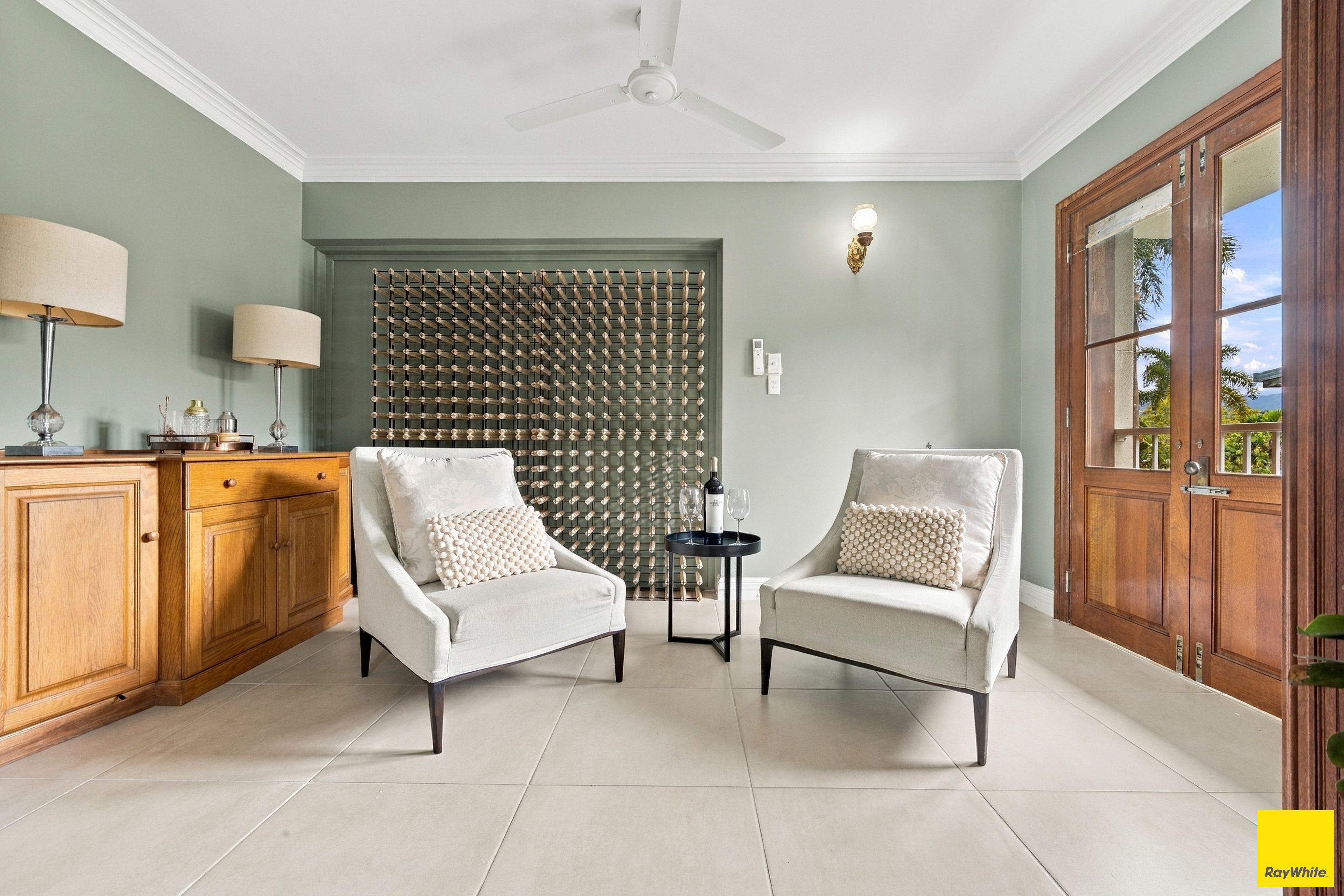 35 Hutchinson Street — photo 10 of 30