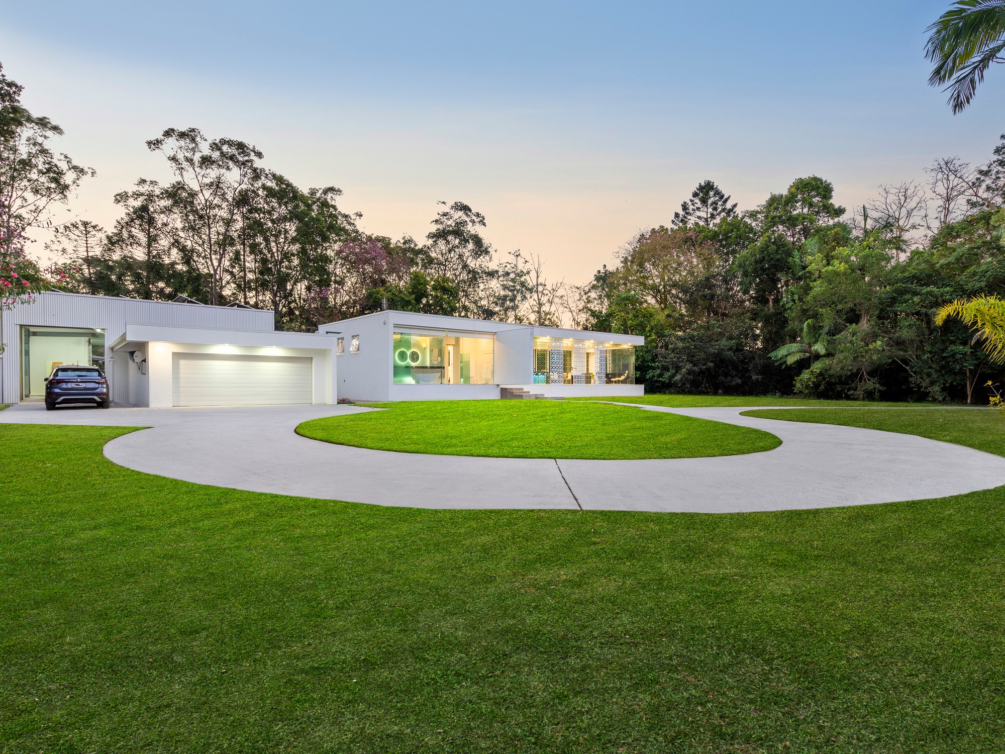 2 Braeside Crescent, Maudsland, QLD 4210