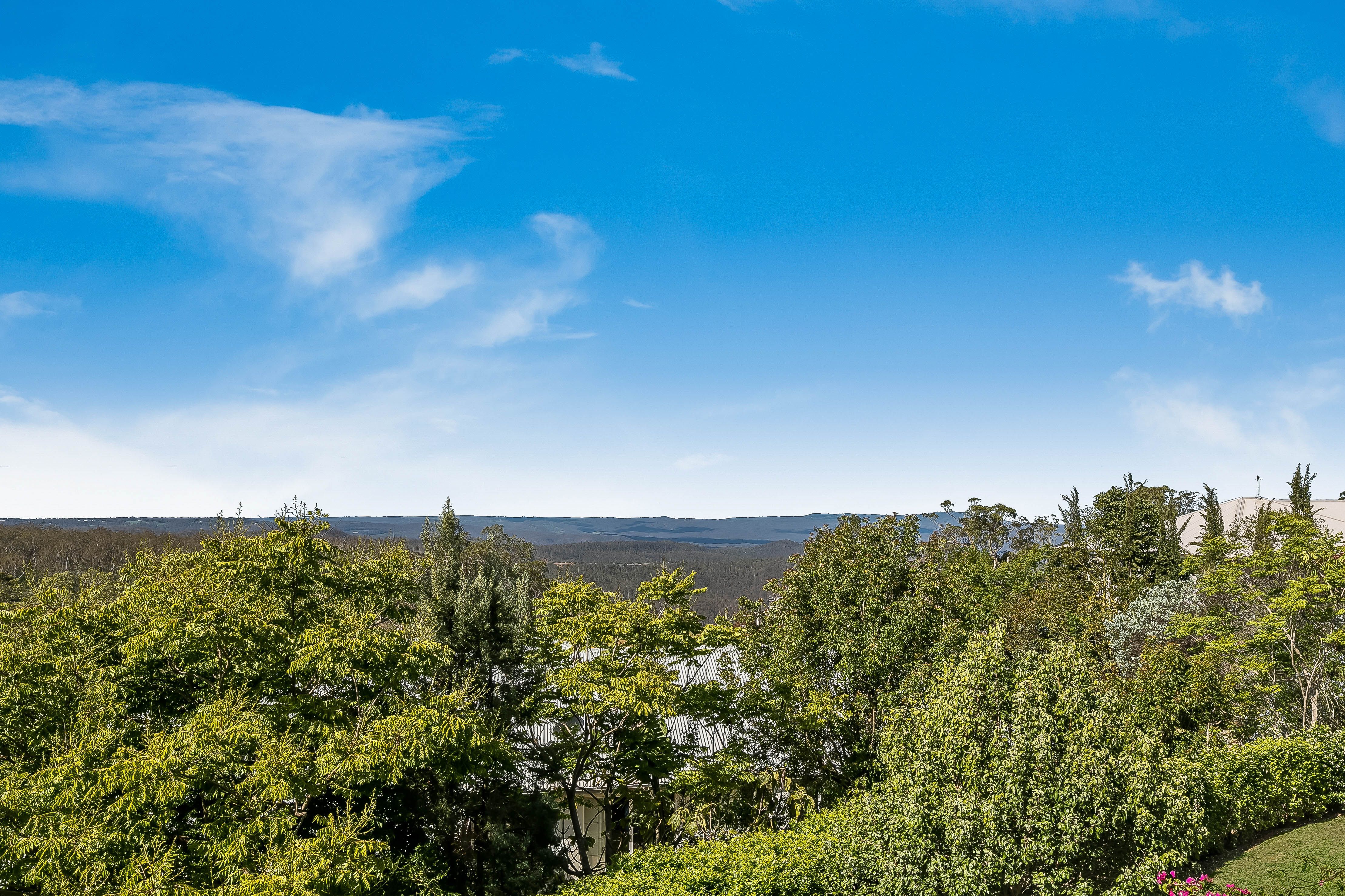 26 Piccadilly Court, Mount Lofty, QLD 4350