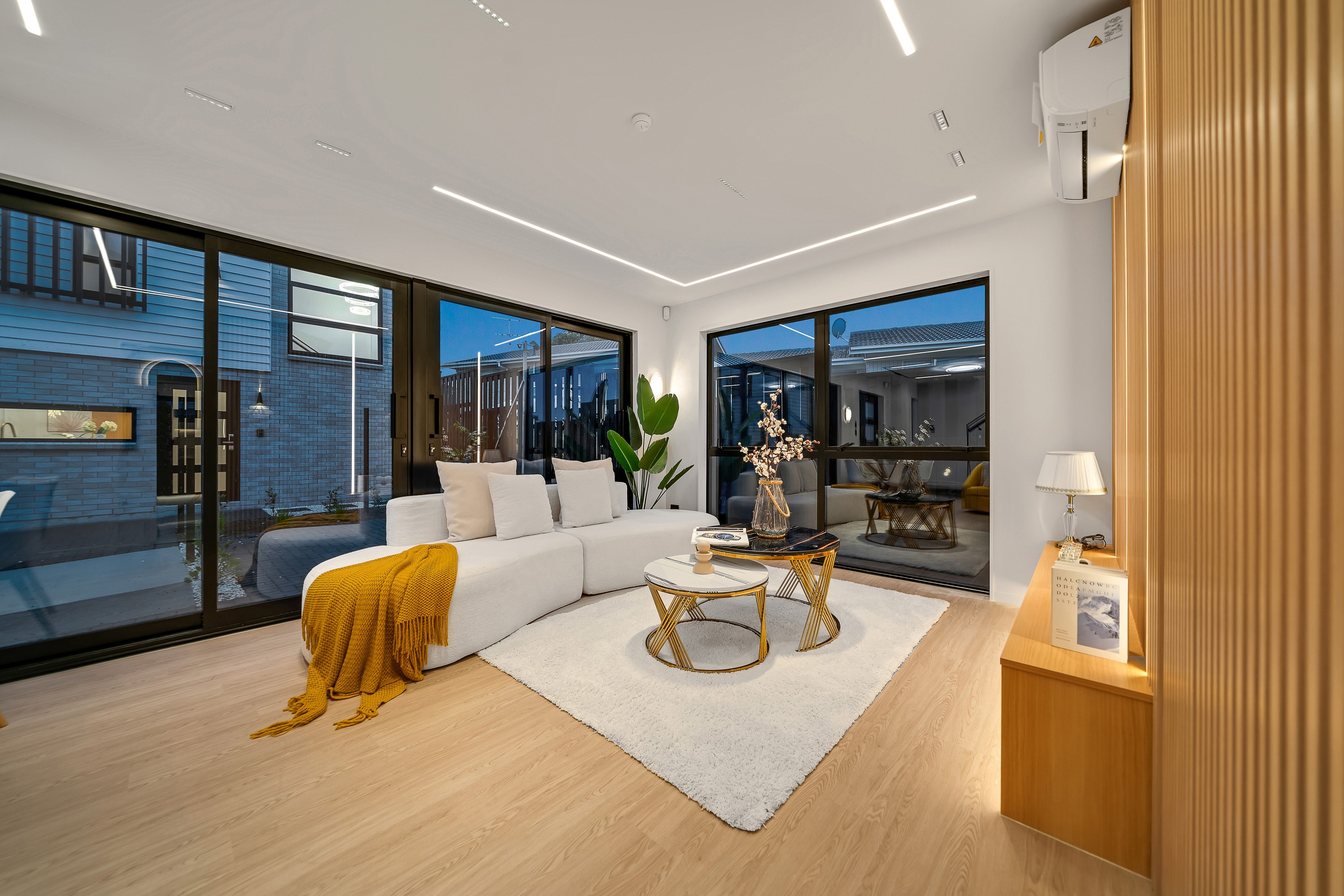 7D Sirius Place, Botany Downs, Manukau City