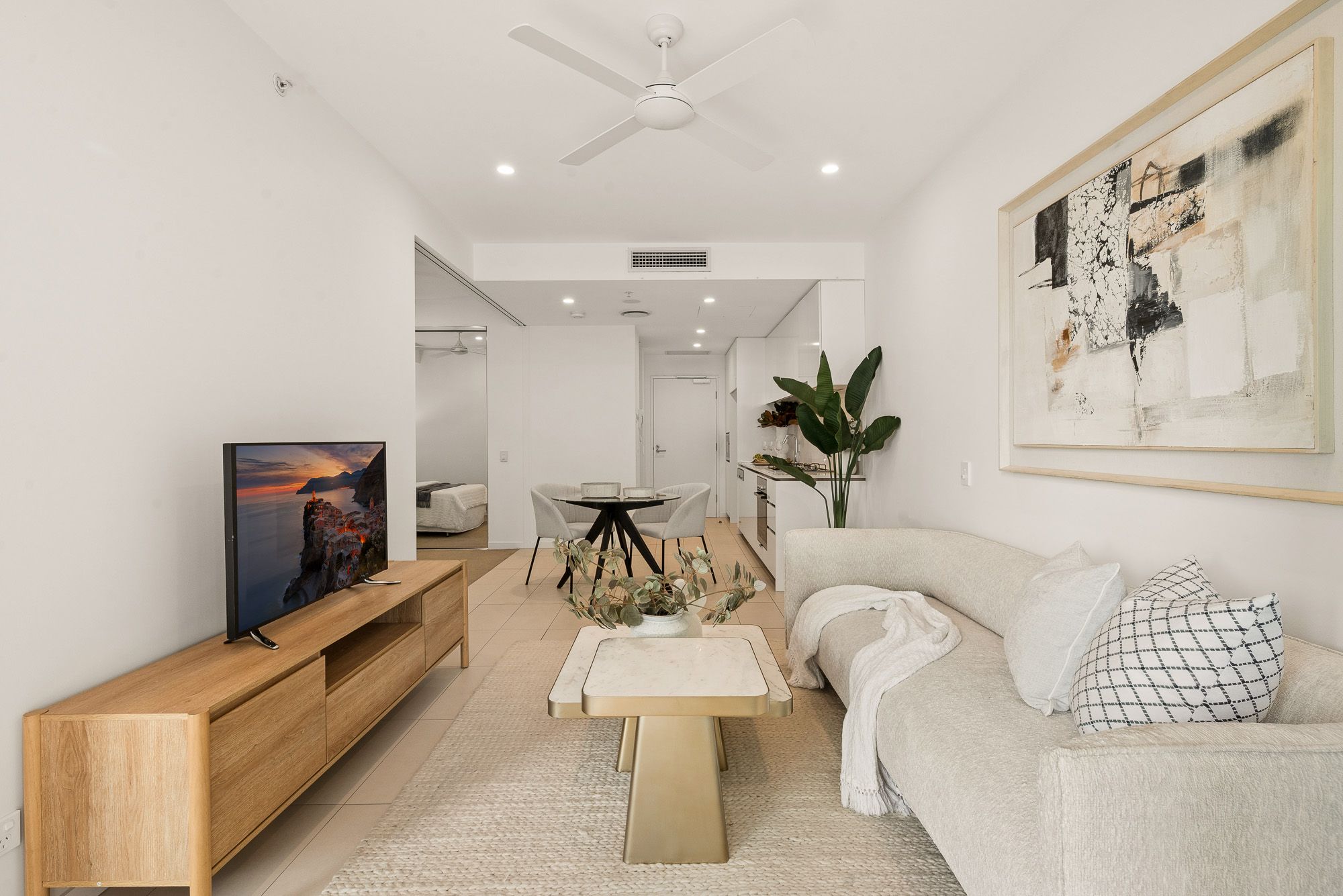 31308/24 Stratton Street — photo 7 of 18