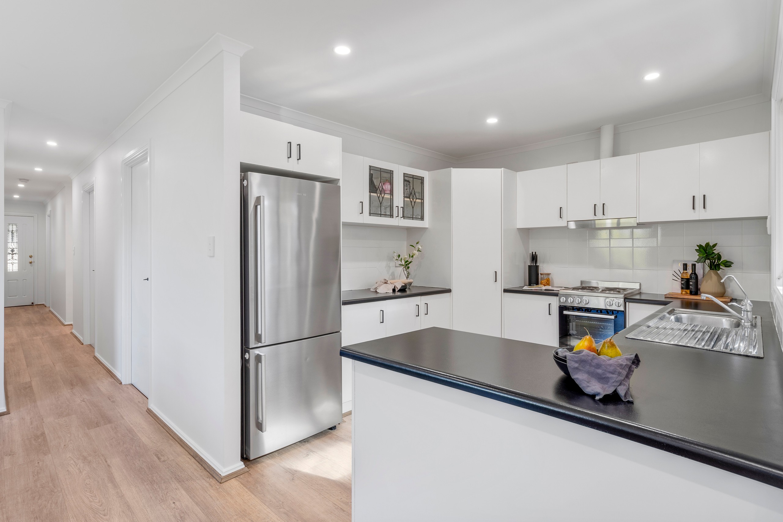 19 Lake Miranda Court, Greenwith, SA 5125