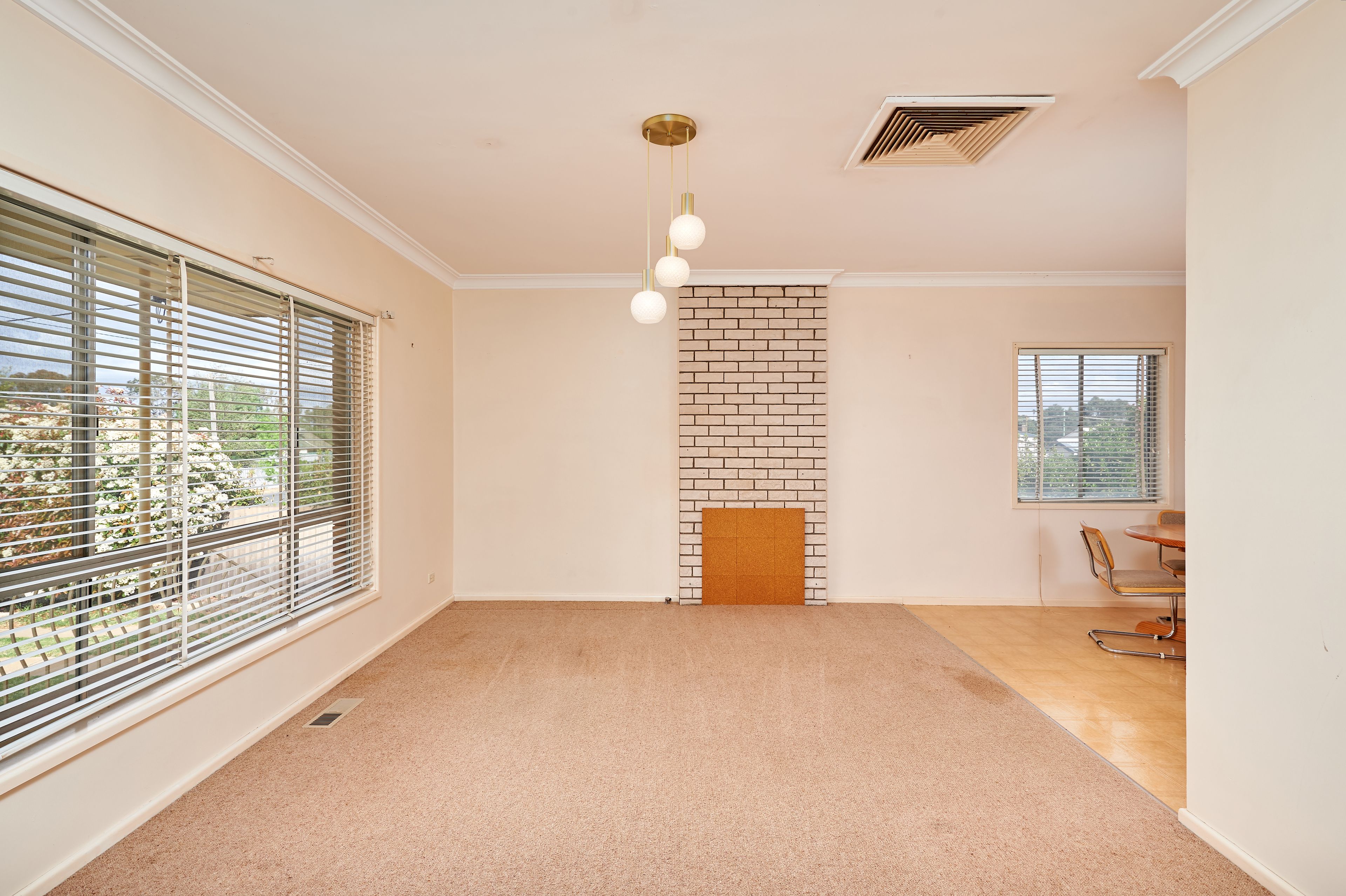 4 Cross Street, Junee, NSW 2663