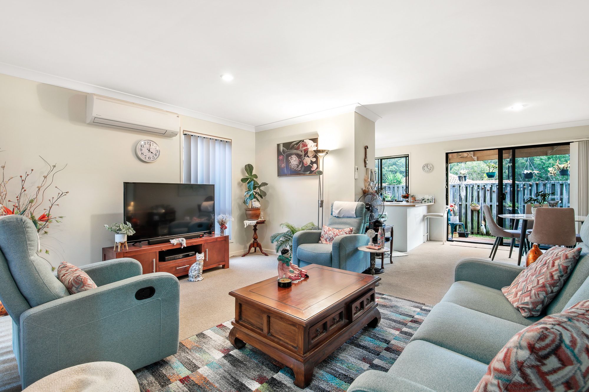 24 Amsonia Court, Arundel QLD 4214