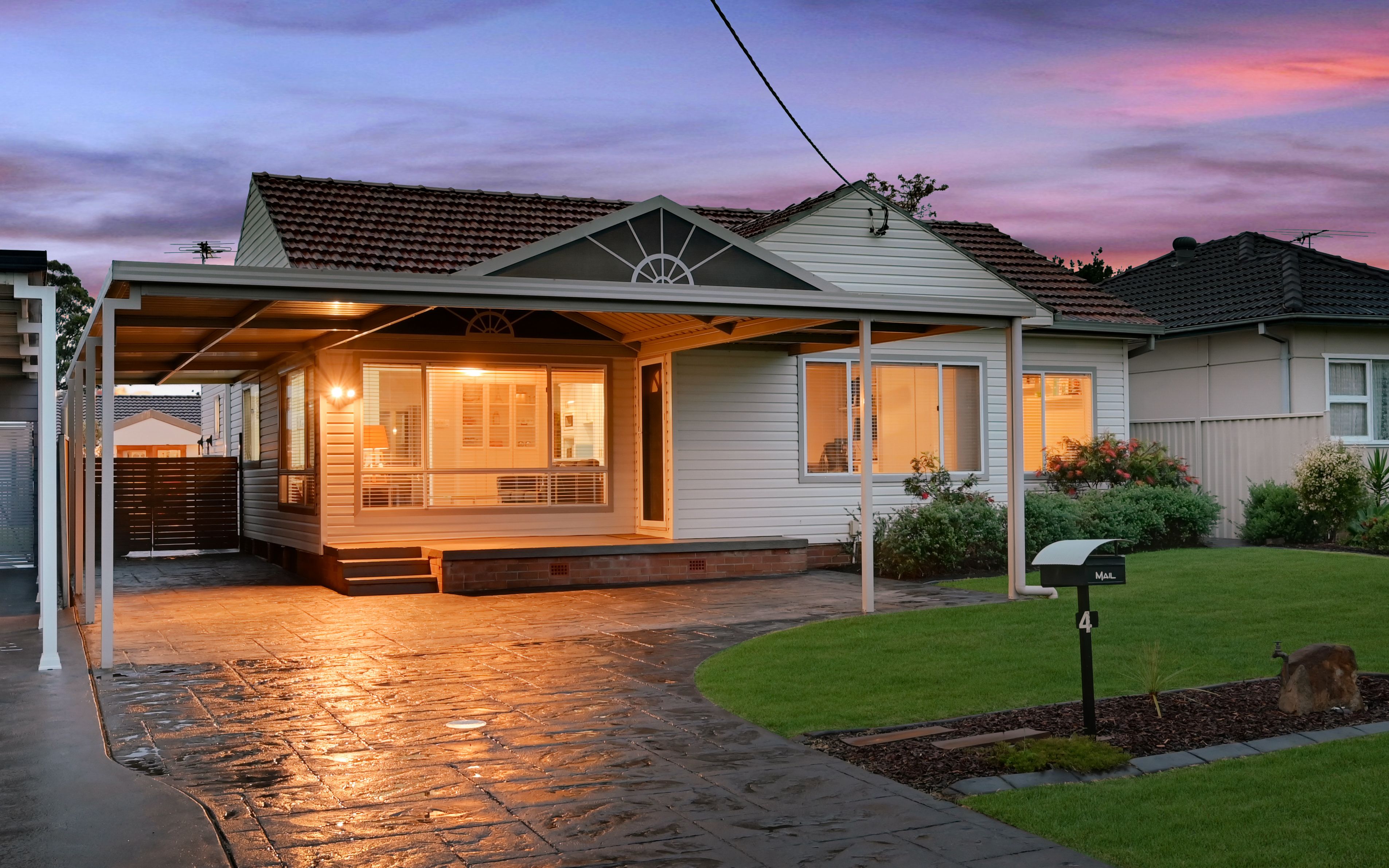 4 Matthews Square, Ingleburn, NSW 2565