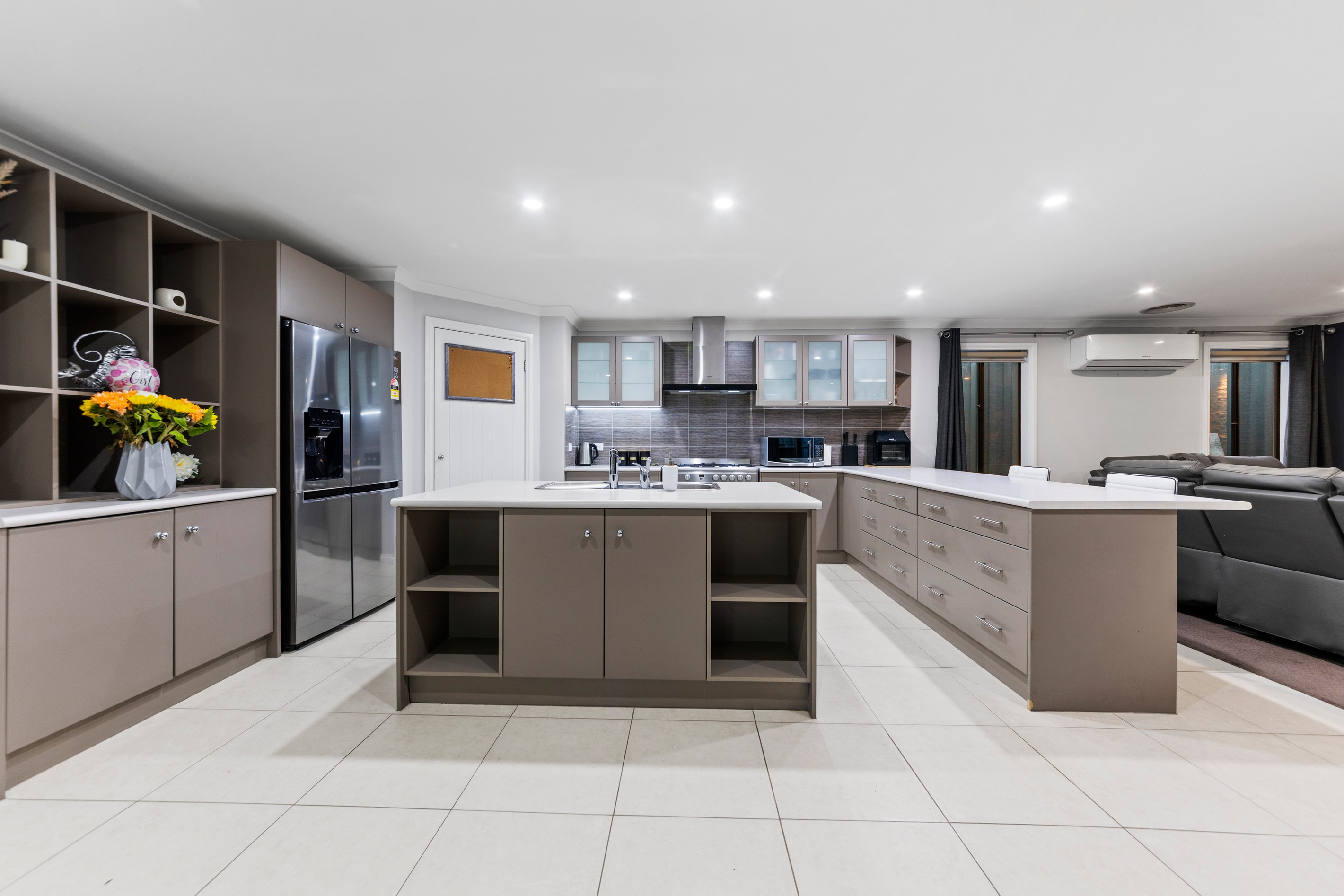 11 Mia Drive, Pakenham, VIC 3810
