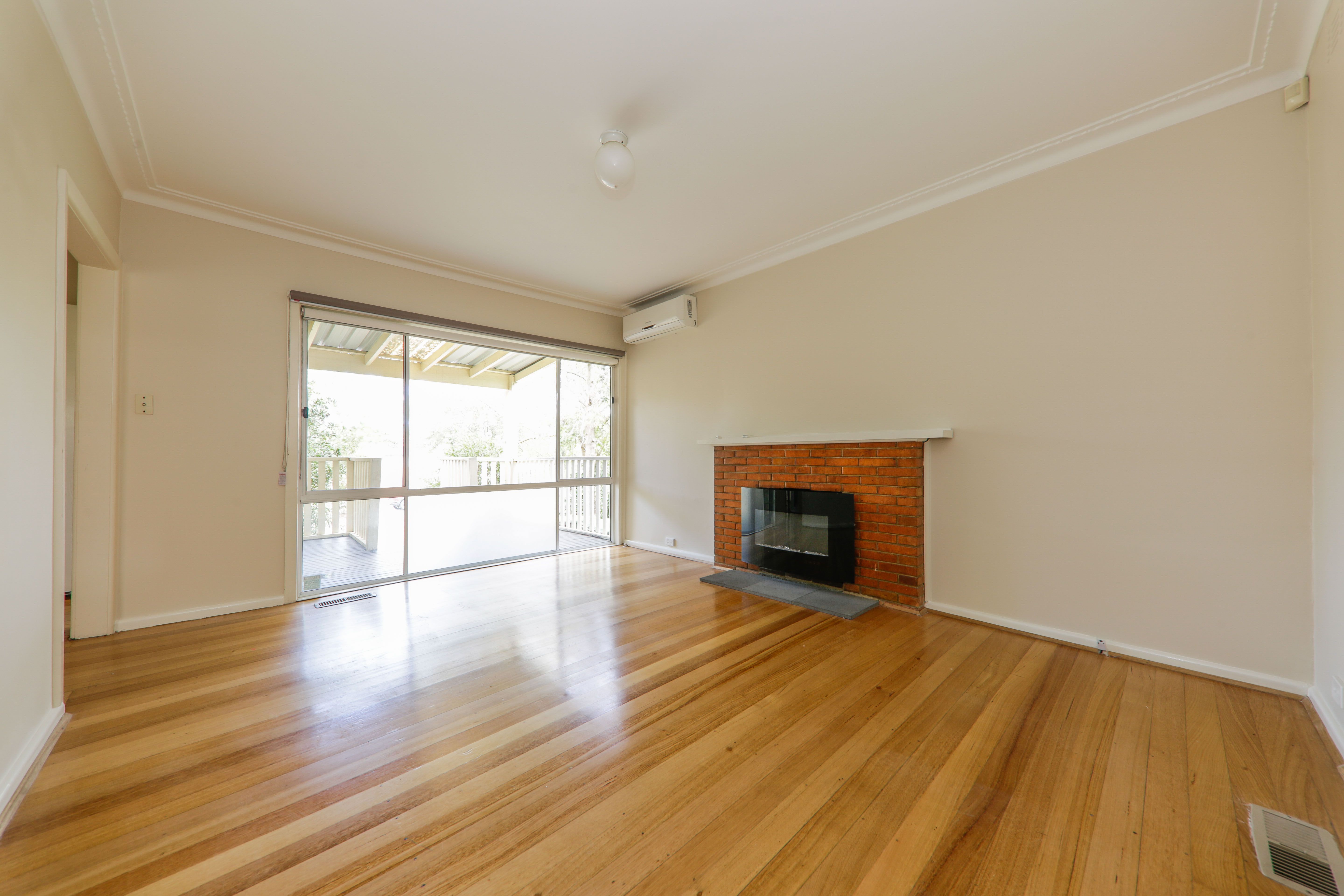 6 Stewart Street, Burwood, VIC 3125