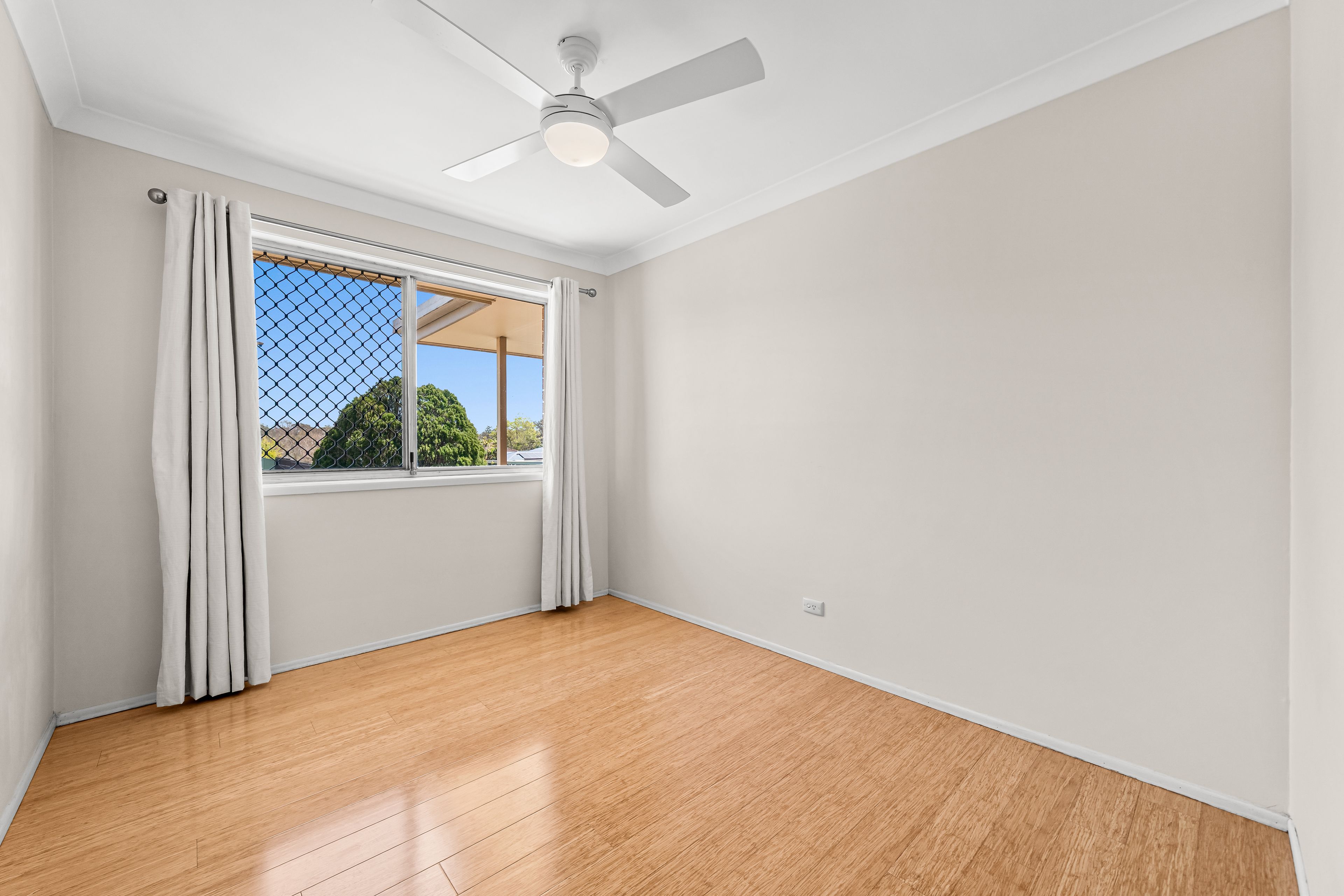 18 Devonlea Street — photo 10 of 30