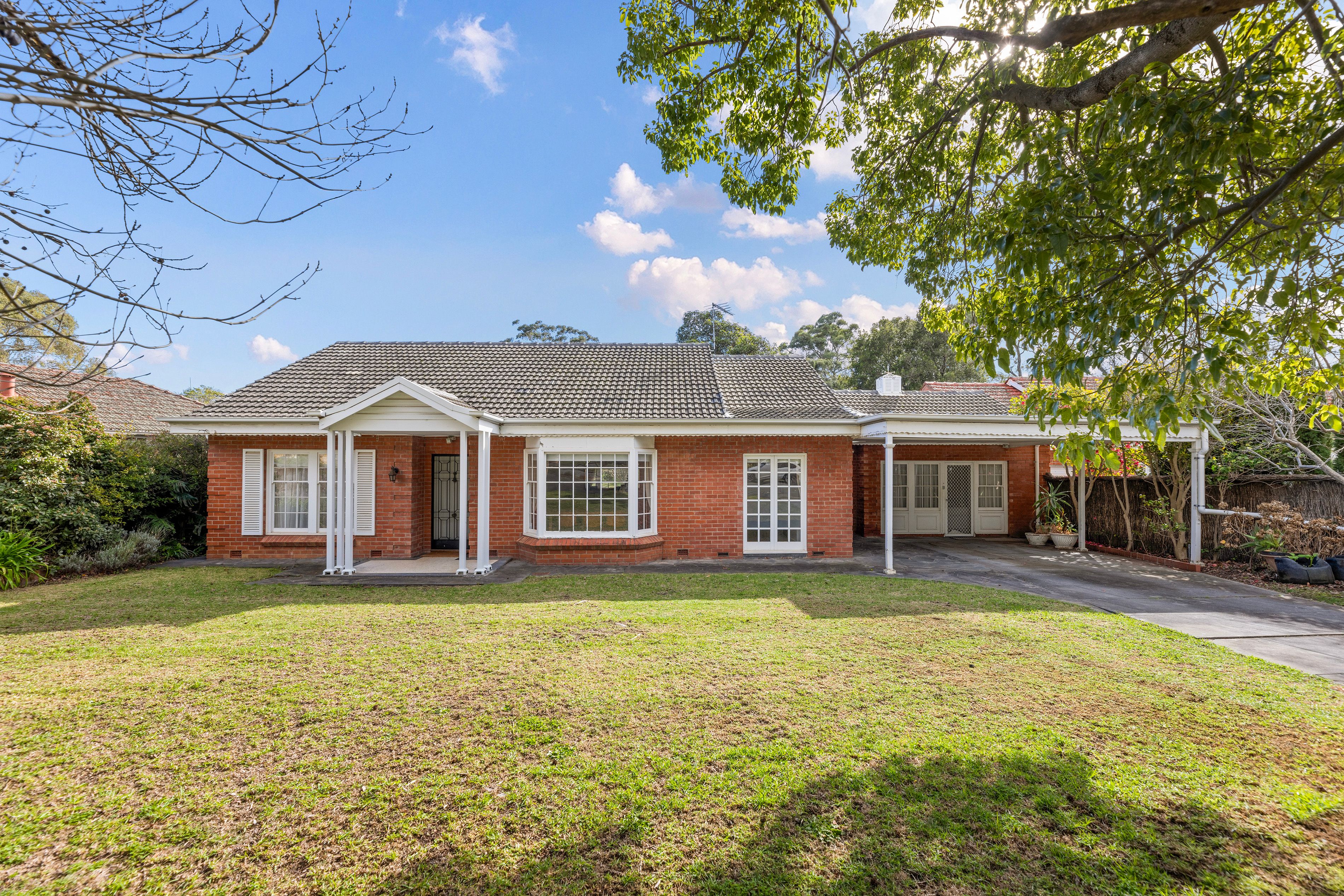 13 Greenwood Grove, Urrbrae SA 5064