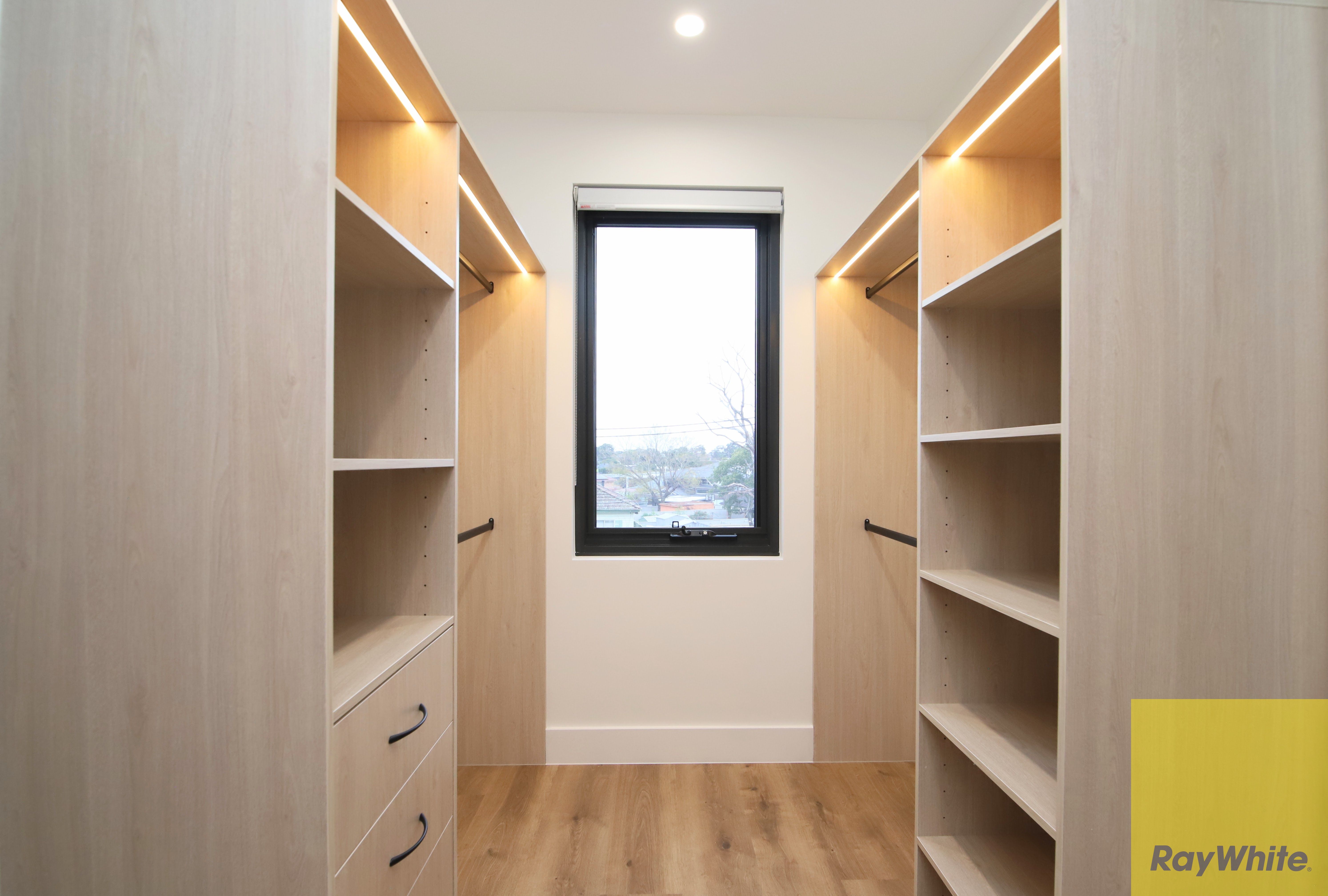 30B Hitter Avenue — photo 12 of 15