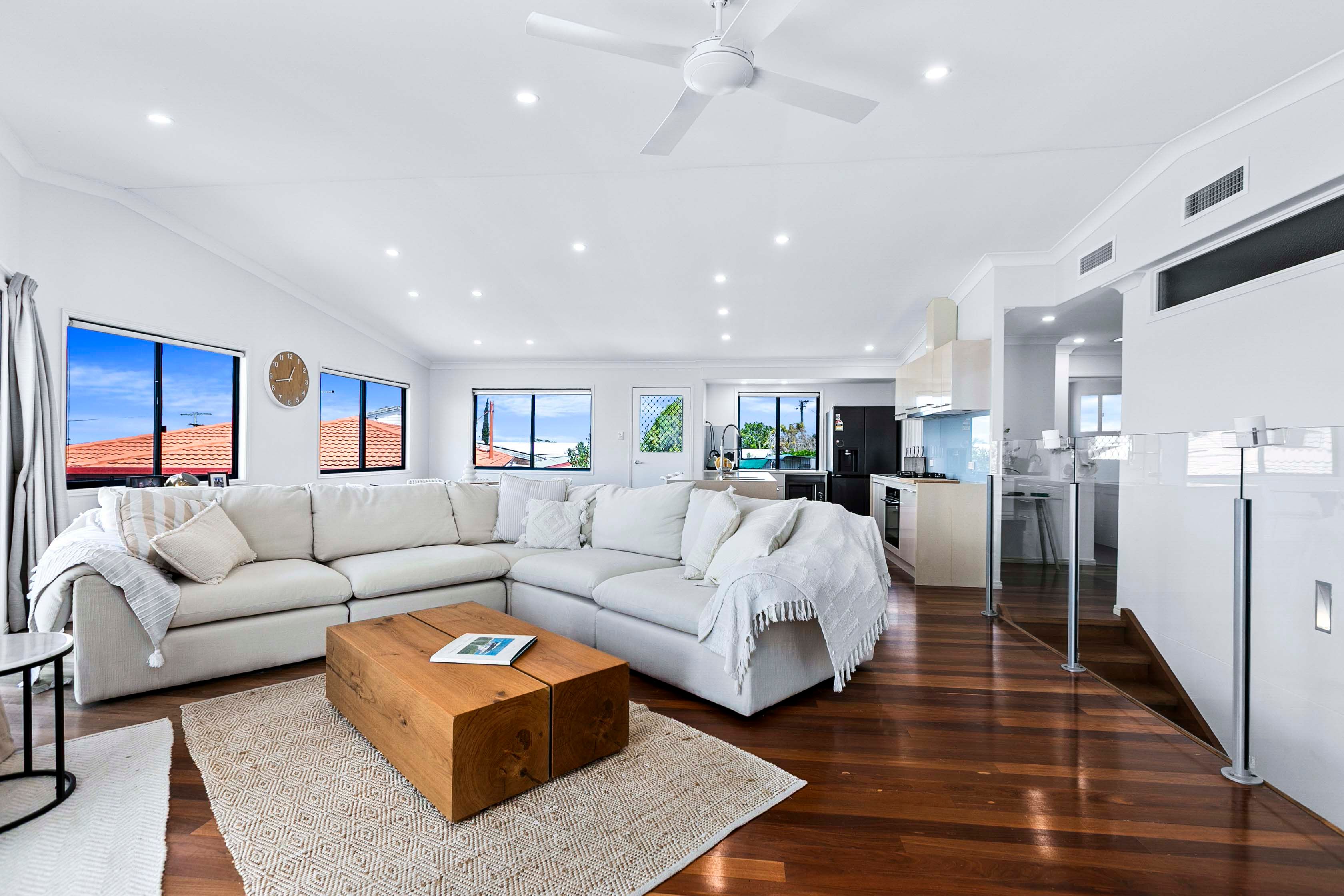33 Talasea Drive — photo 4 of 30