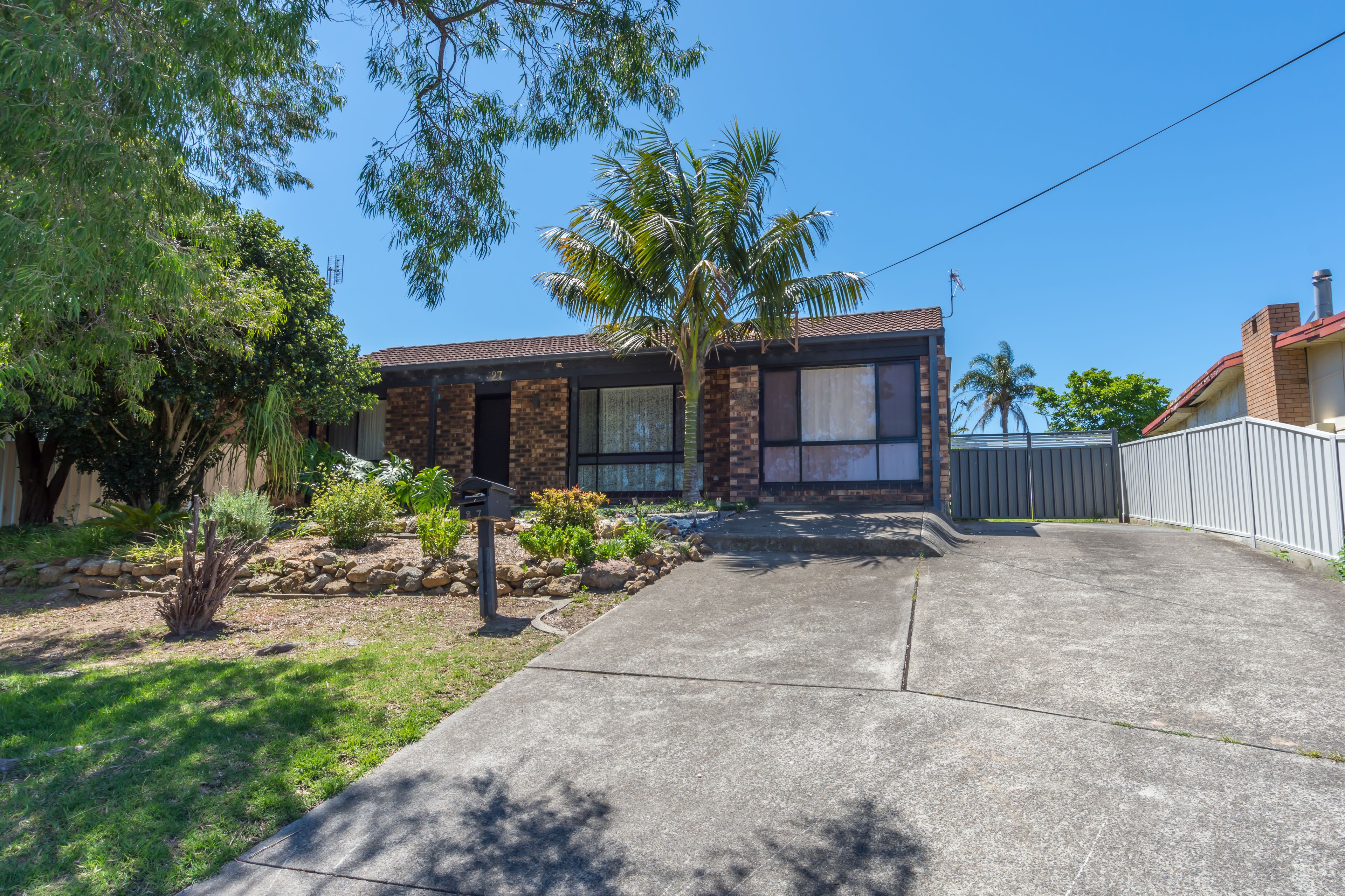 27 Crookhaven Drive, Greenwell Point, NSW 2540