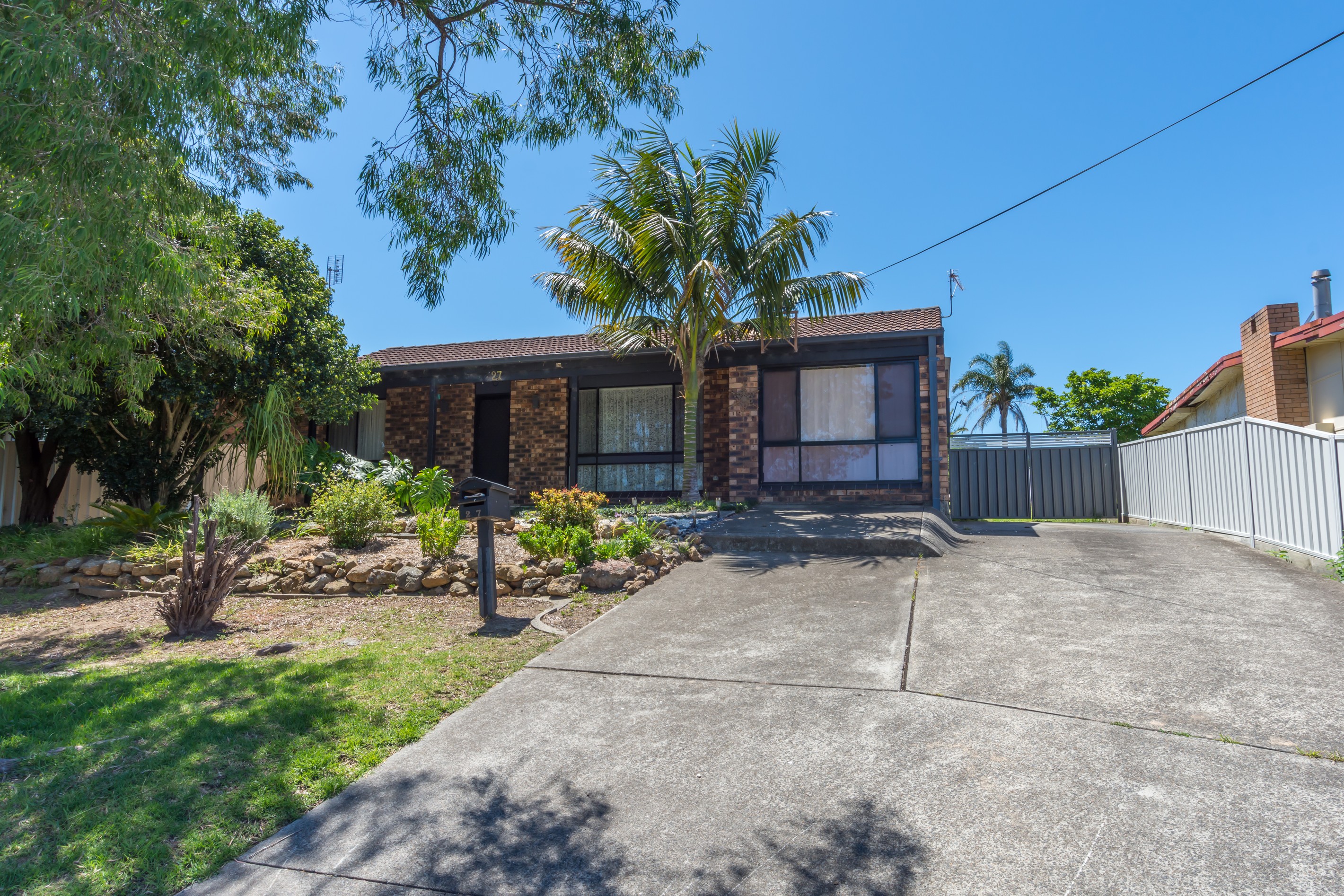 27 Crookhaven Drive, Greenwell Point, NSW 2540