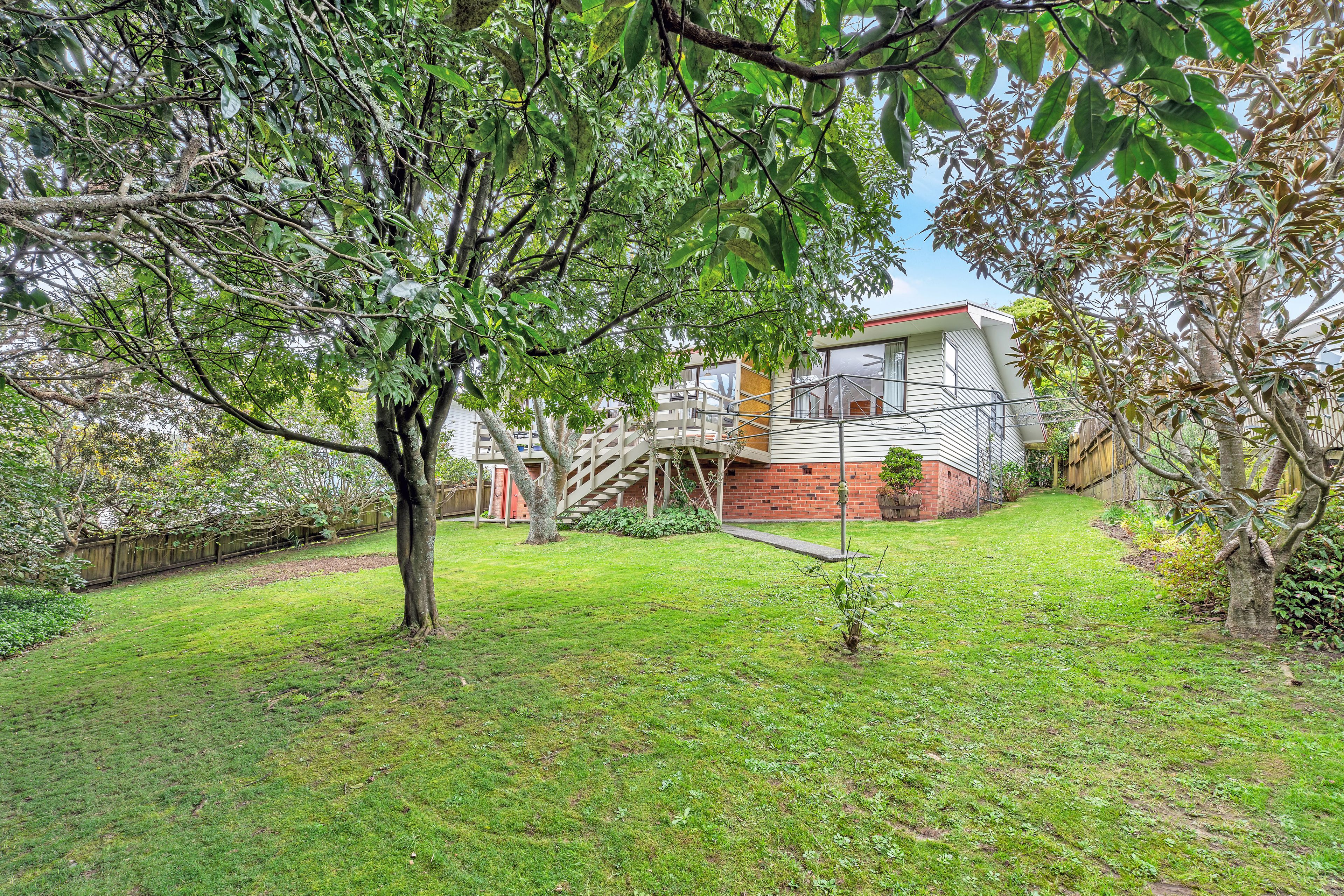 12 Angelo Avenue, Howick, Manukau City