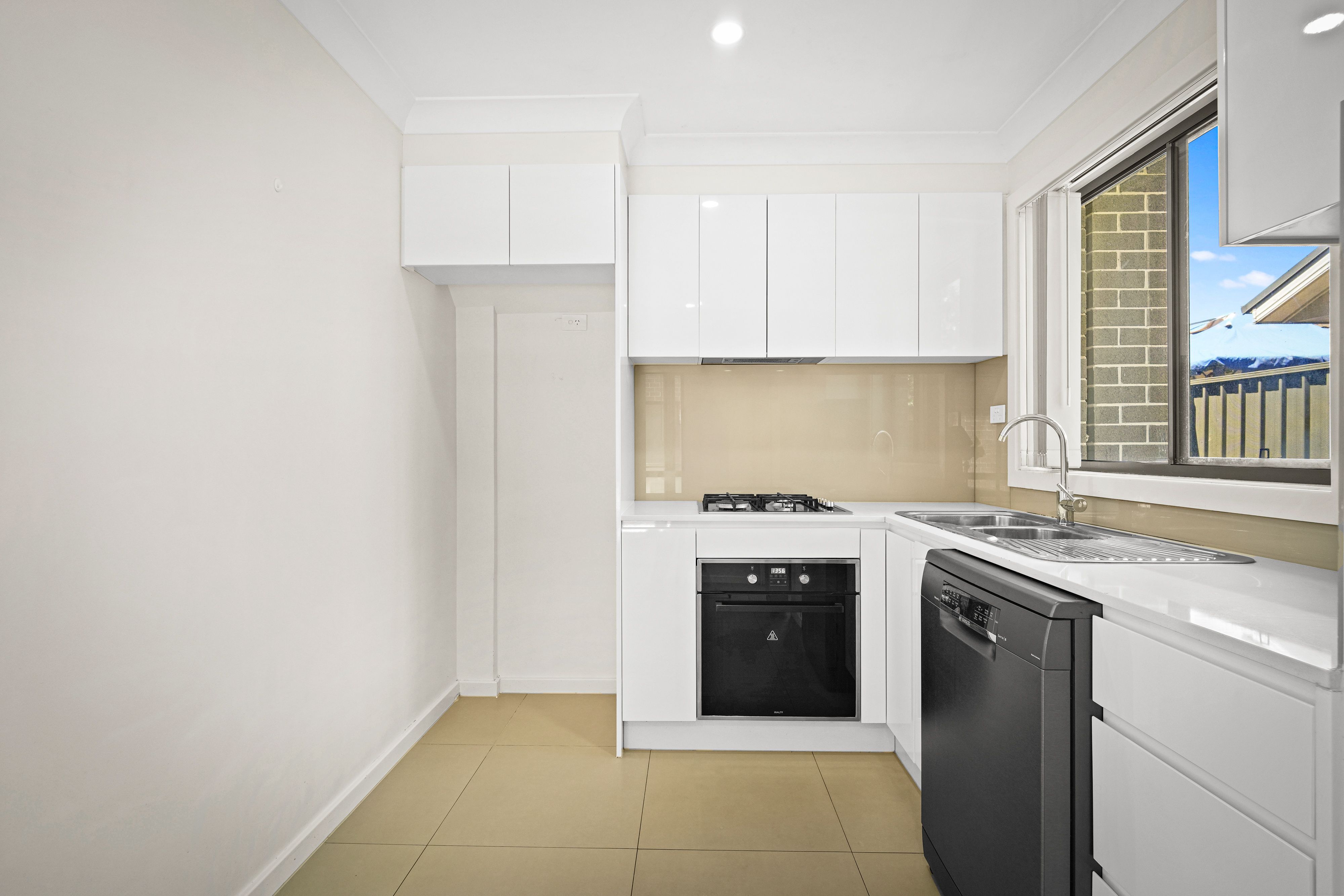 7/96 Adelaide Street, Oxley Park, NSW 2760