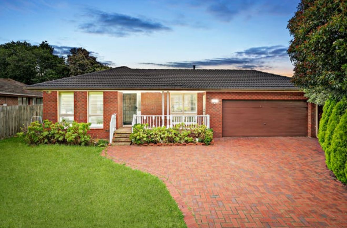 4 Densham Court — photo from Ray White Glen Waverley