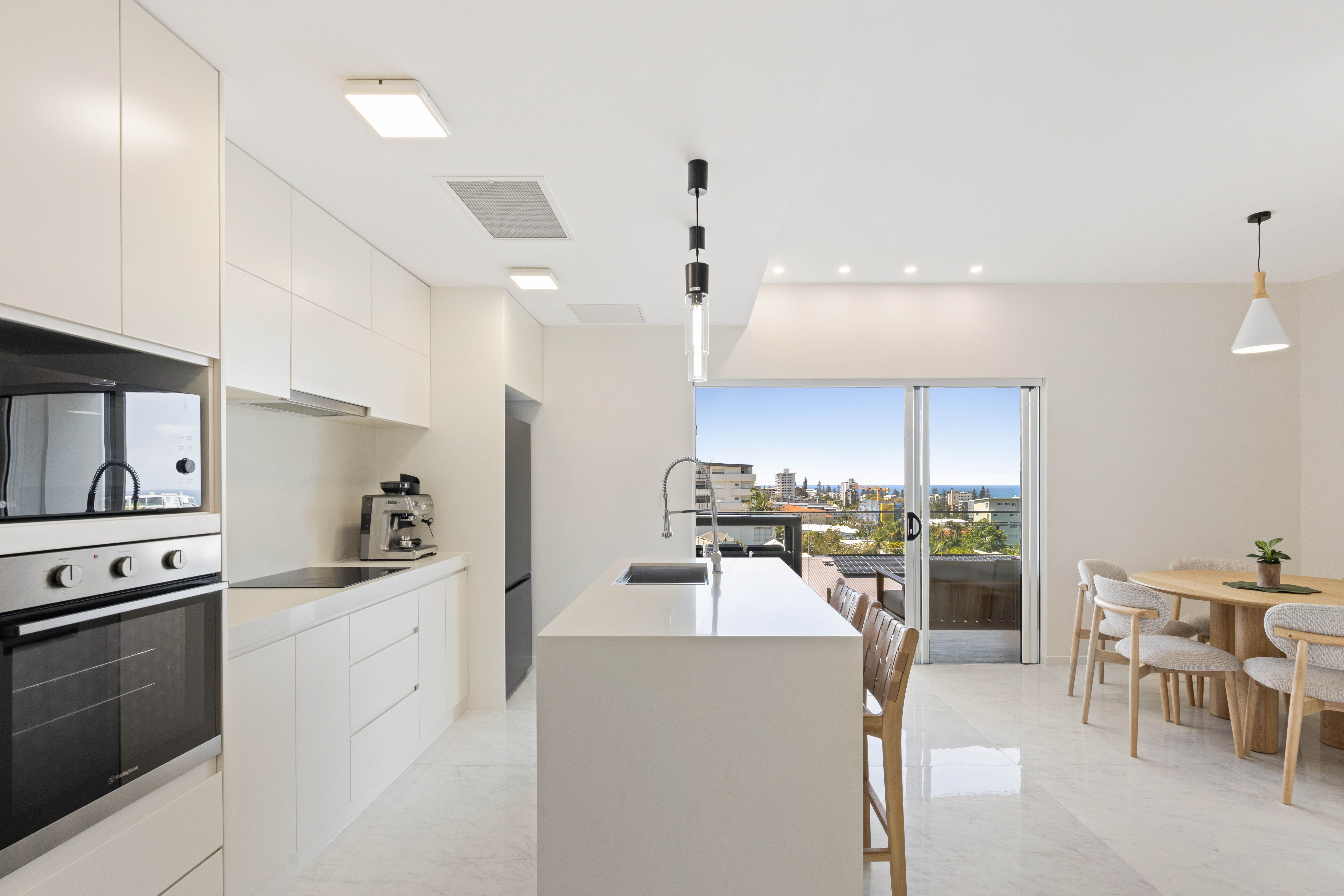 Unit 2/43 Verney Street — photo 8 of 21