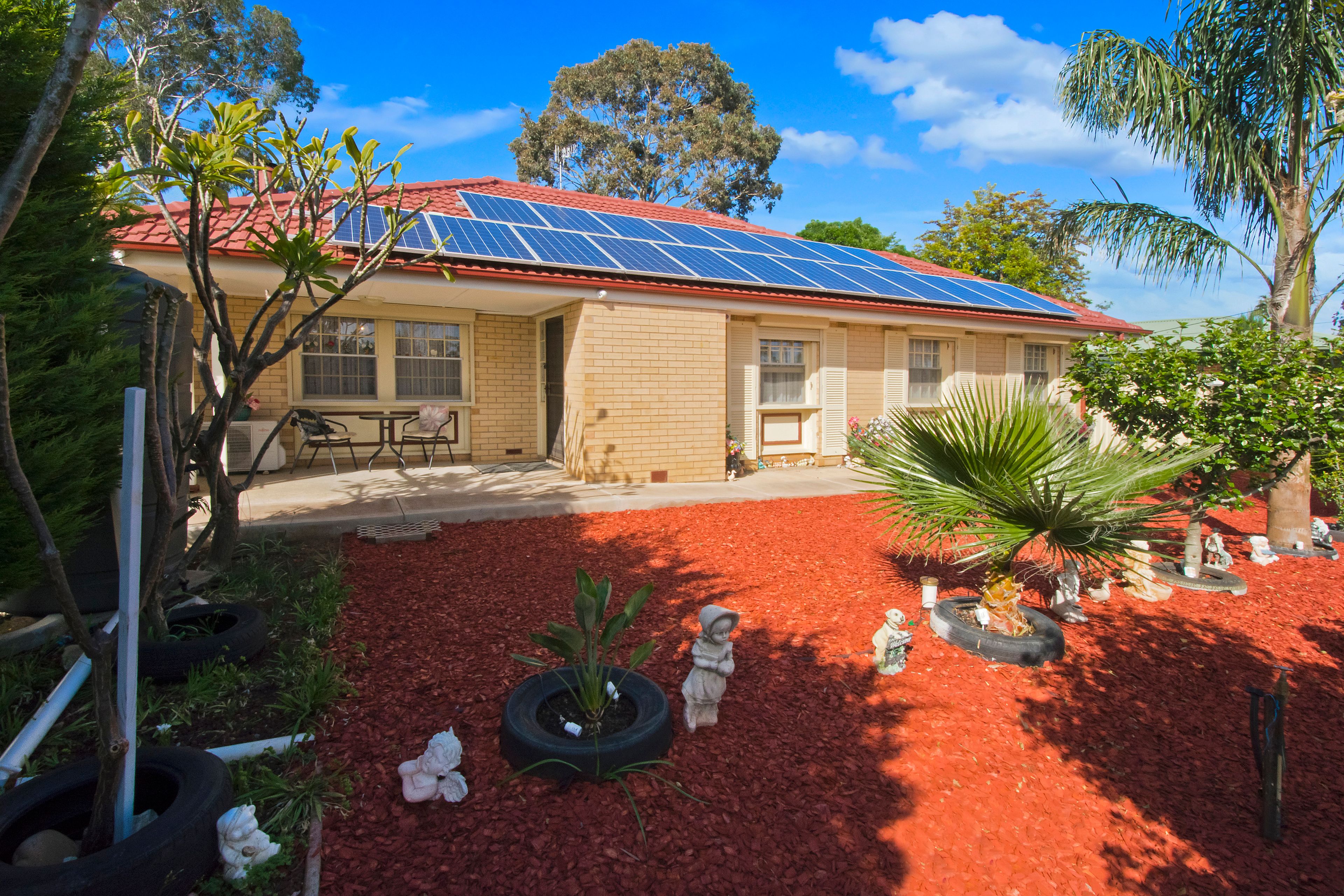 16 Bowood Street, Elizabeth Park, SA 5113