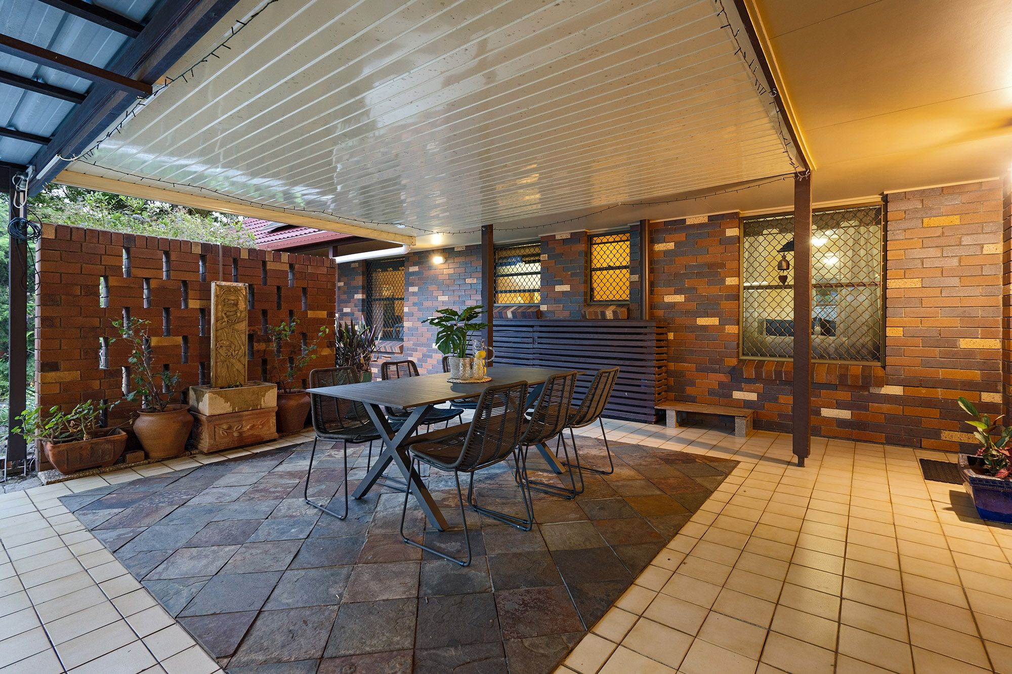 11 Agate Street, Camp Hill, QLD 4152