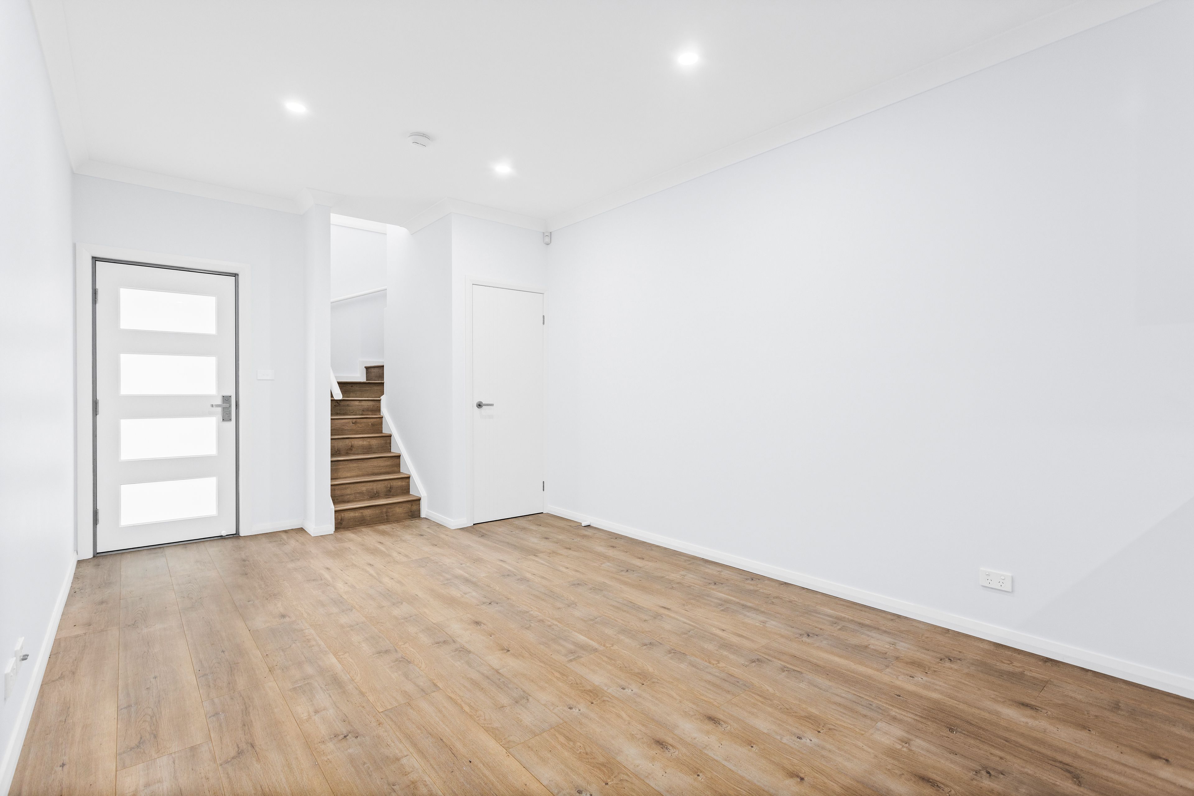 1/7-9 WERRANG Street — photo 3 of 5