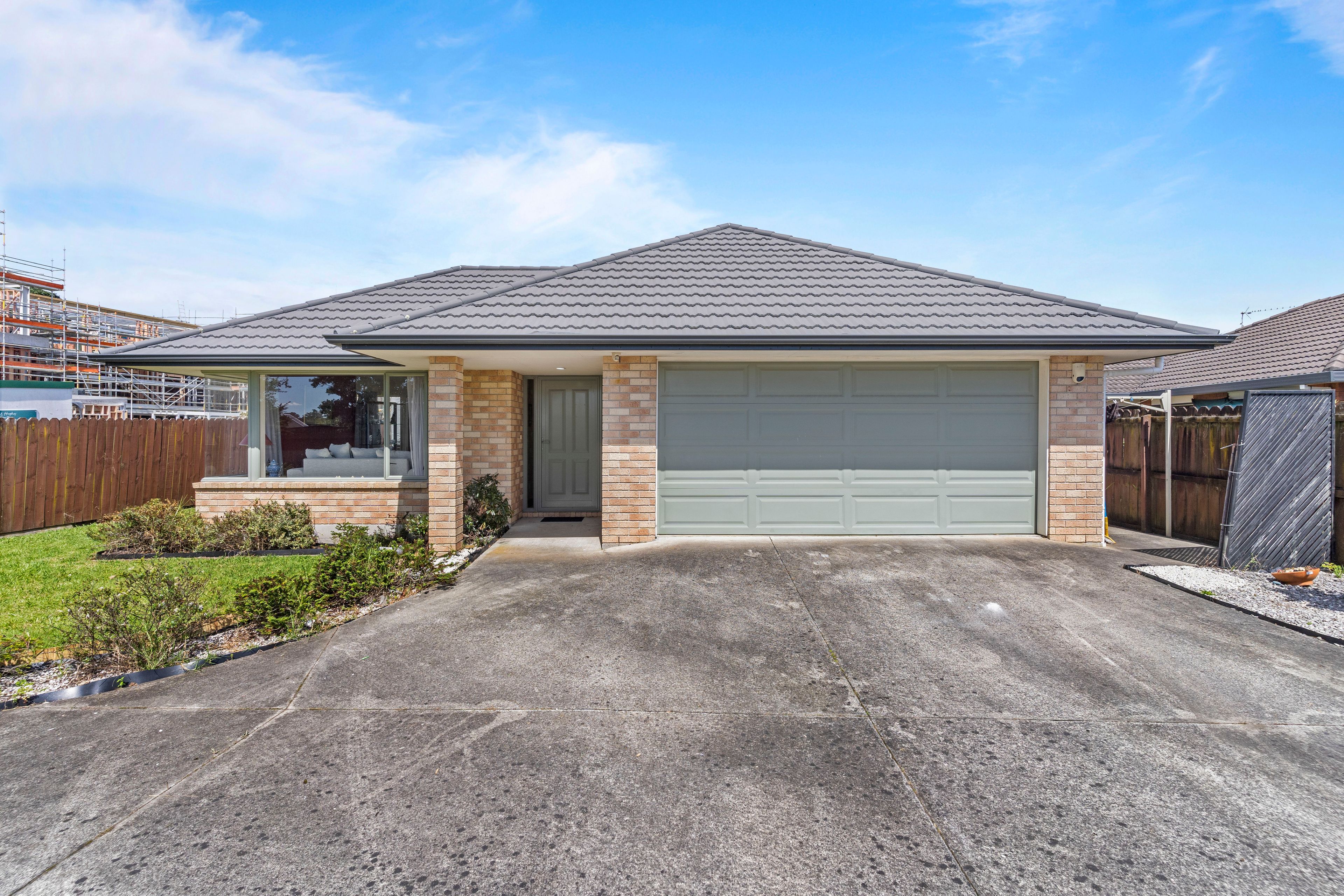 6 Norm Pellow Drive, The Gardens, Manukau City