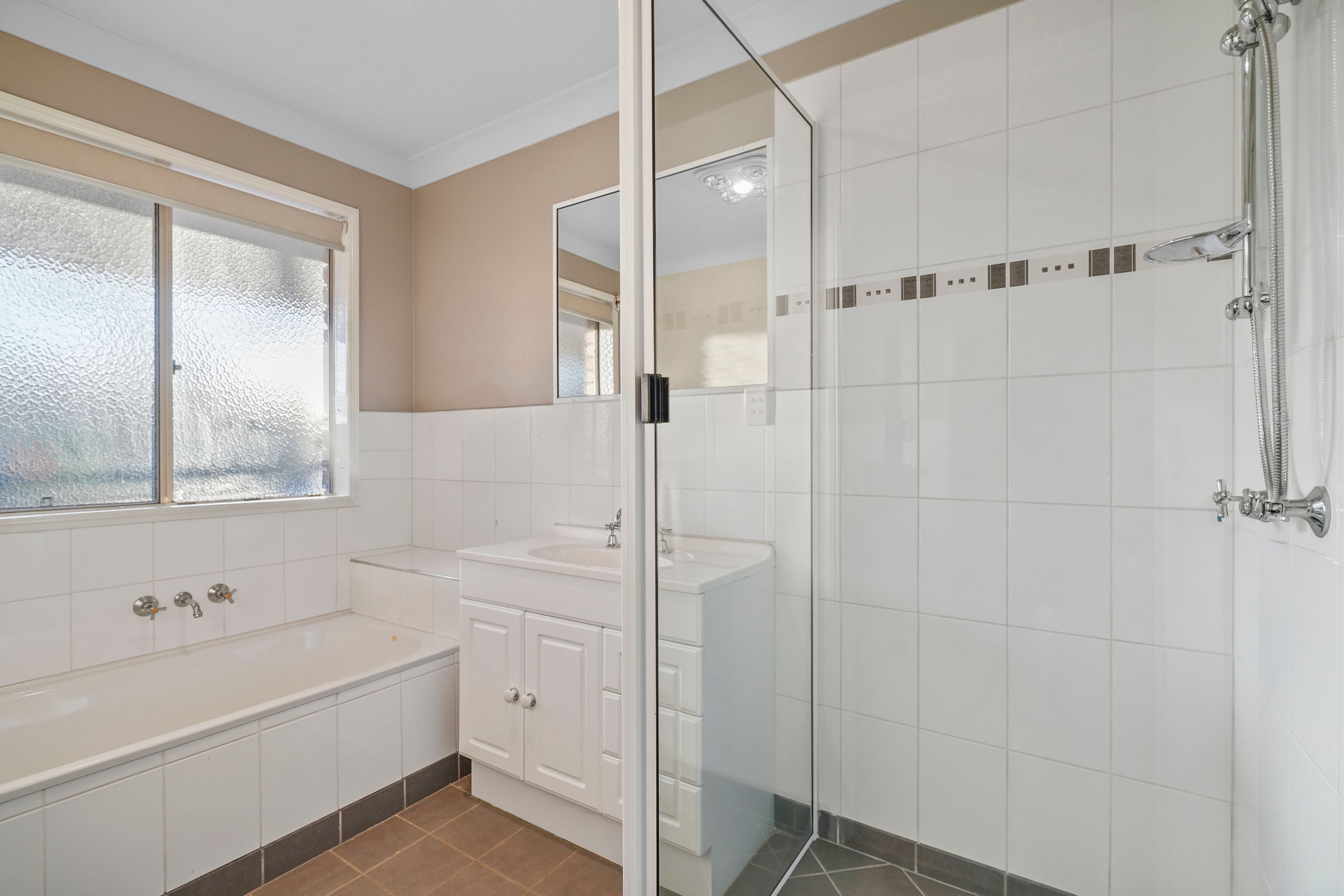 72 Lakes Drive — photo 15 of 23