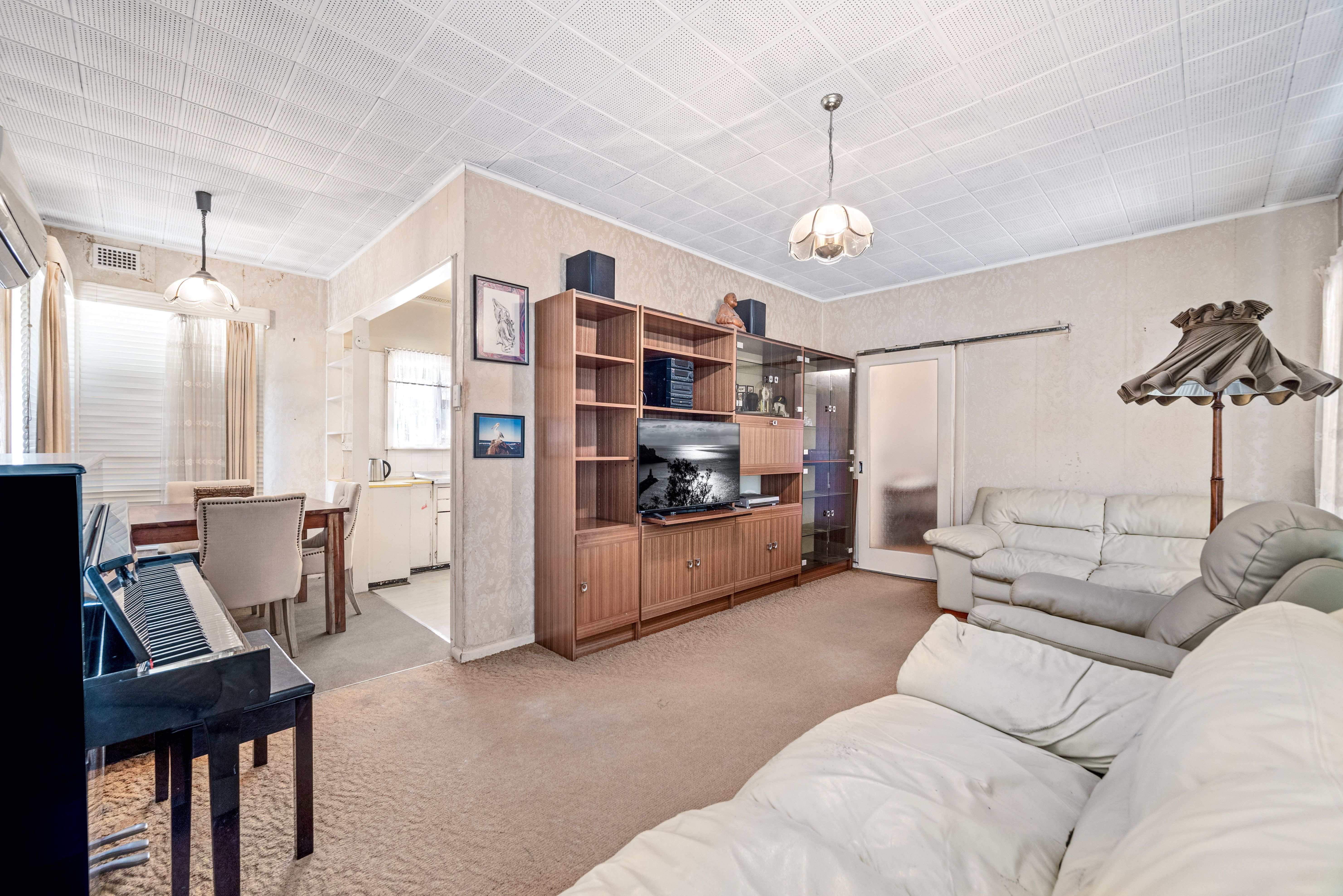 34 Carinda Street, Ingleburn, NSW 2565