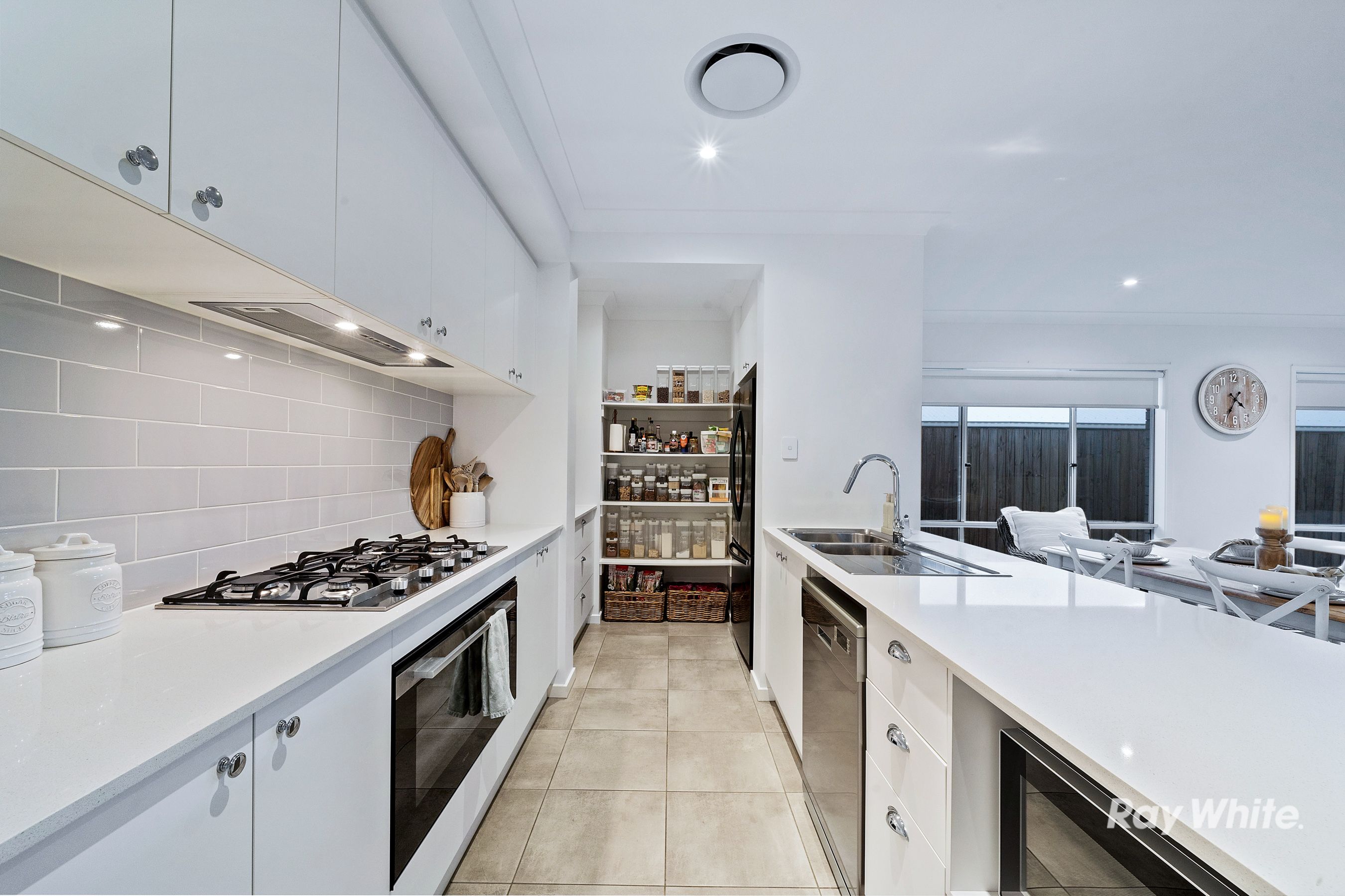 5 Bamboo Road, Greenbank, QLD 4124