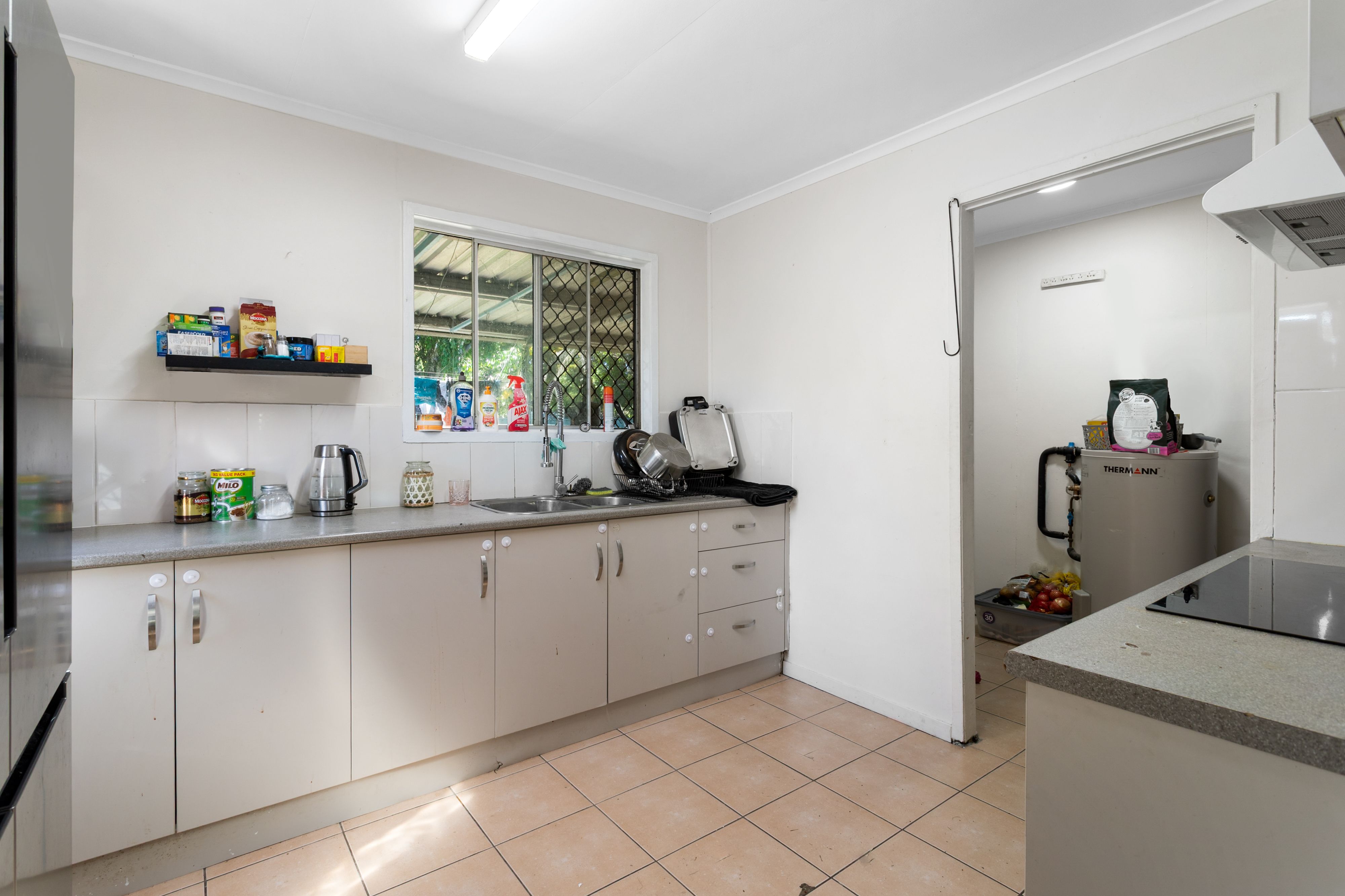 69 Thompson Street, Deception Bay, QLD 4508