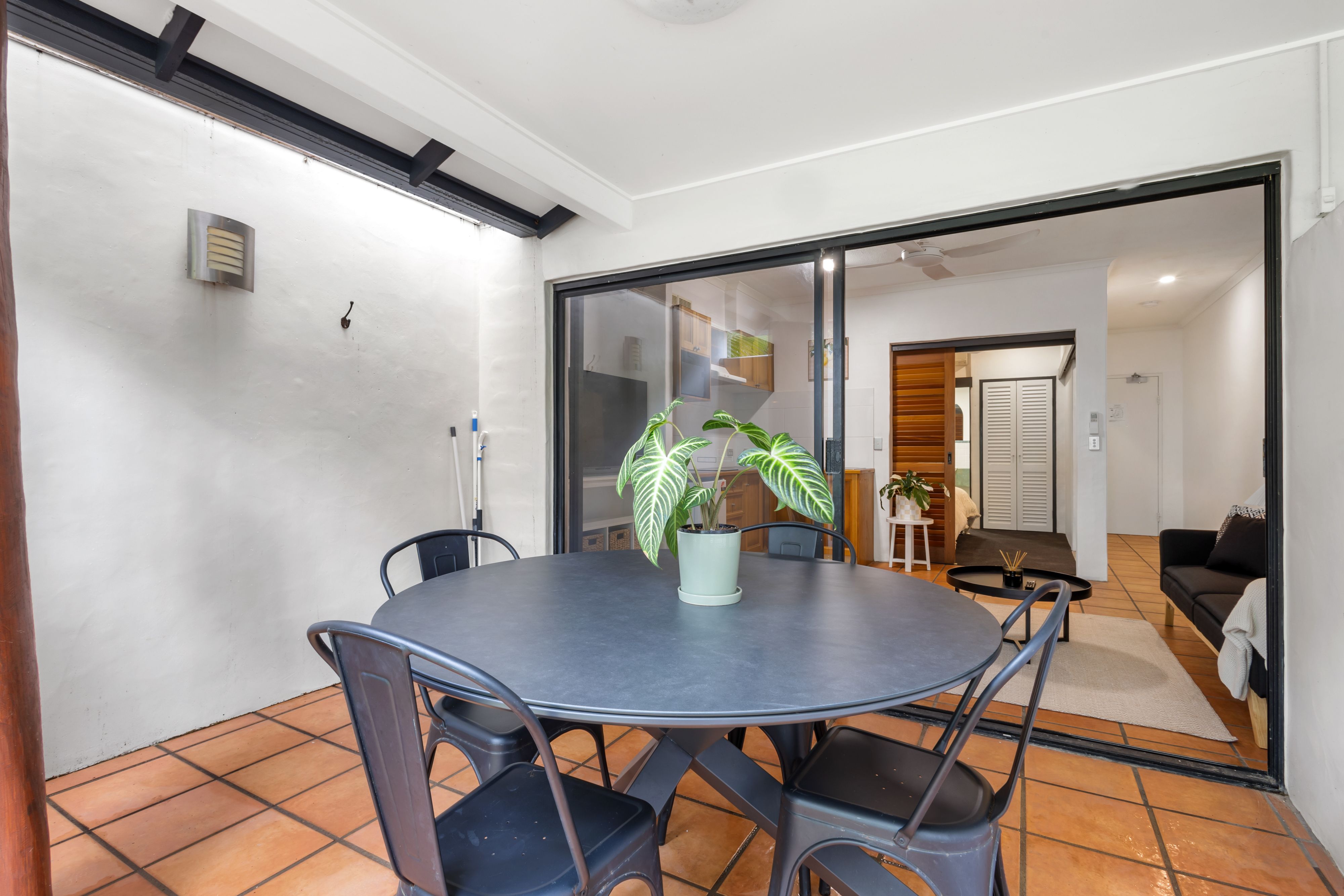 10/62-64 Davidson Street — photo 13 of 28