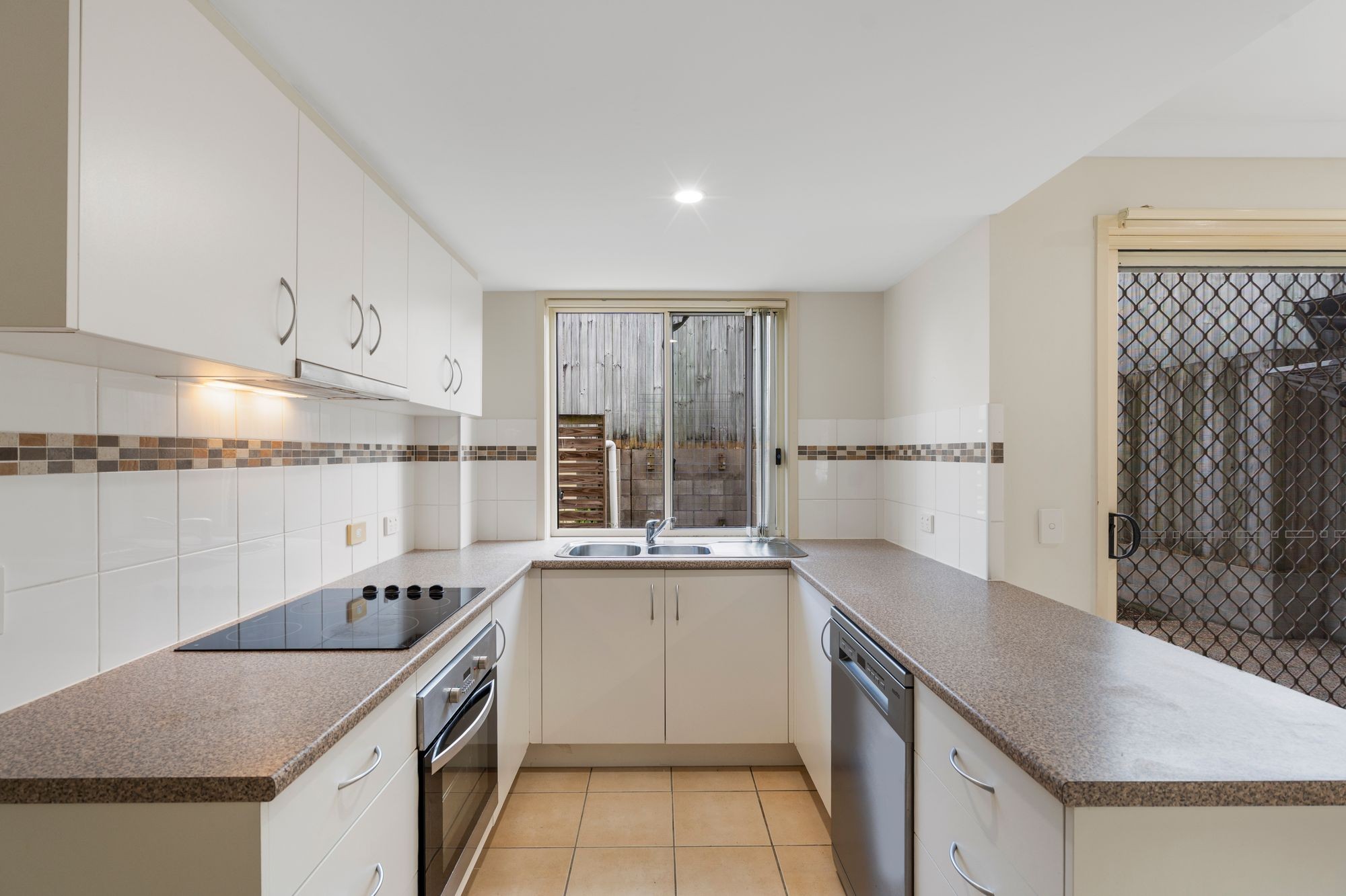 5/21 Albert Street, Eagleby, QLD 4207