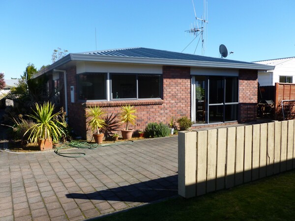 17 Crisp Drive, Papamoa, Tauranga City