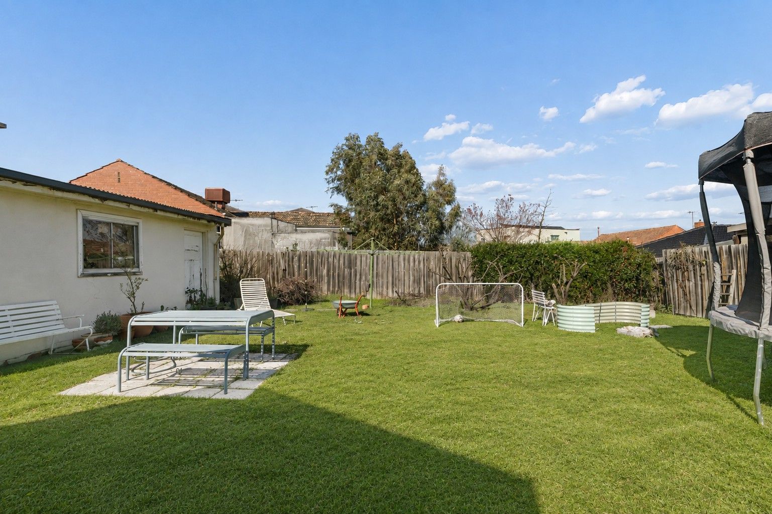 21 Henty Street — photo 11 of 16