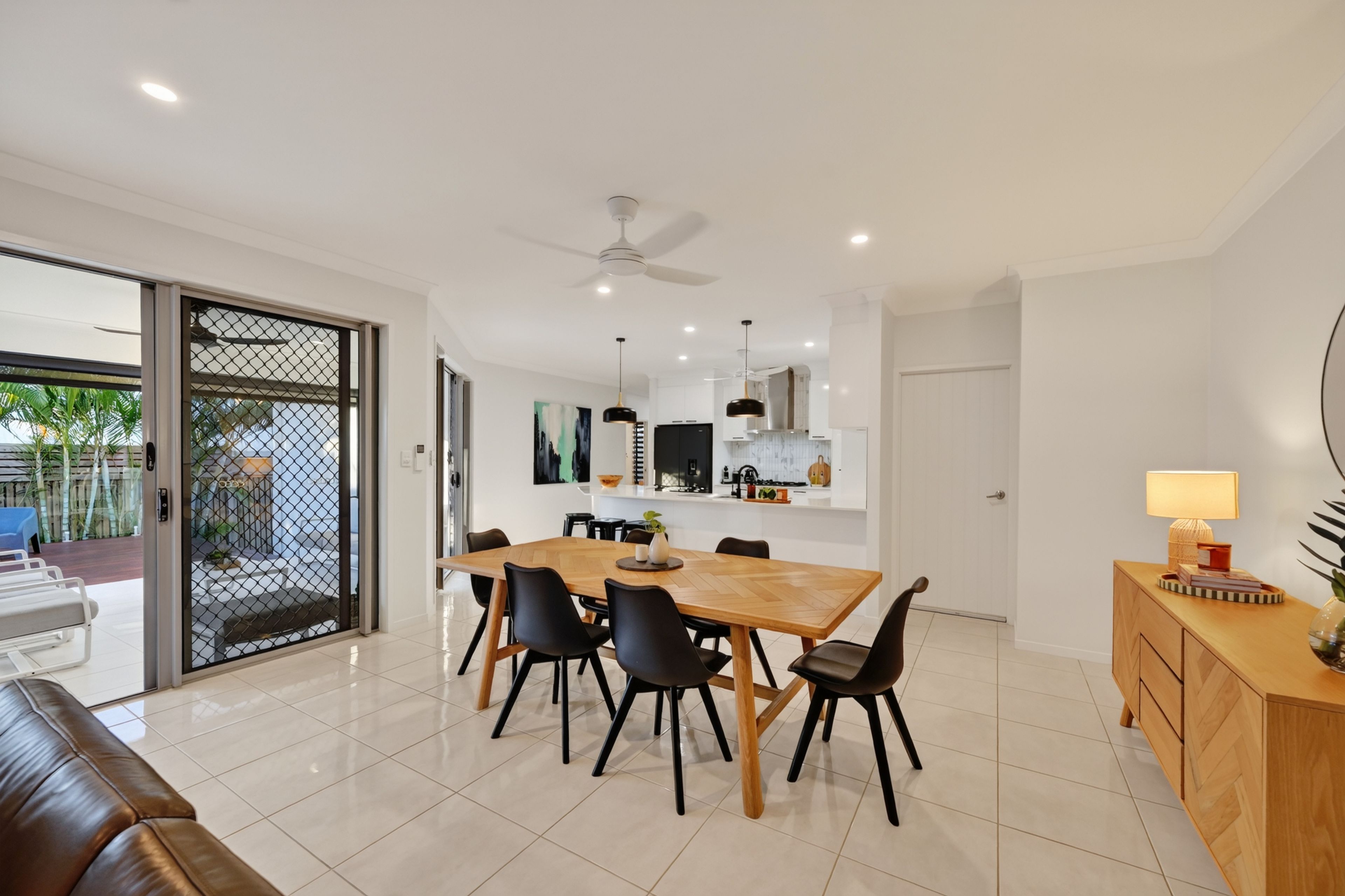 17 Holbourne Street — photo 6 of 30