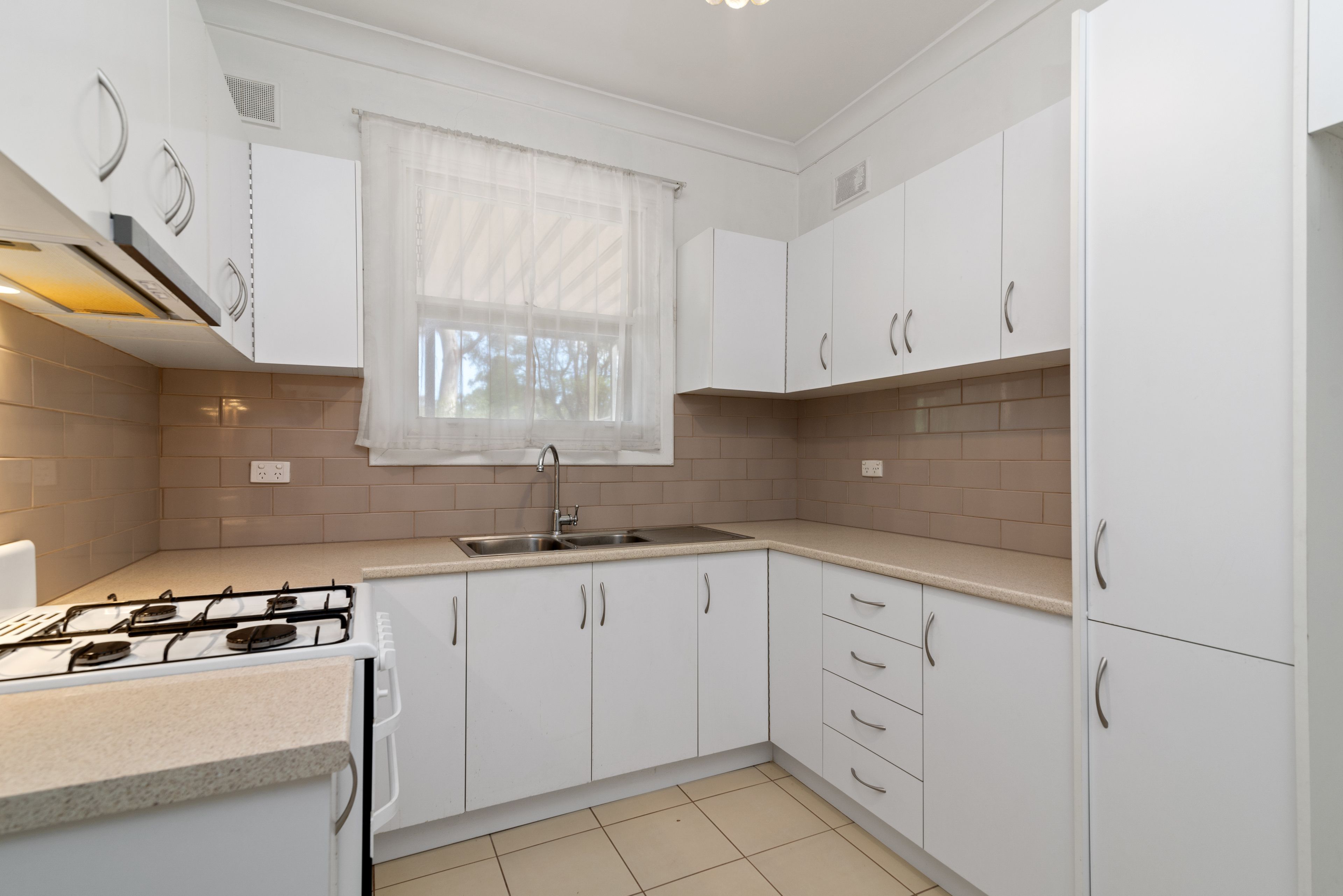 12 Siddall Road, Elizabeth Vale, SA 5112